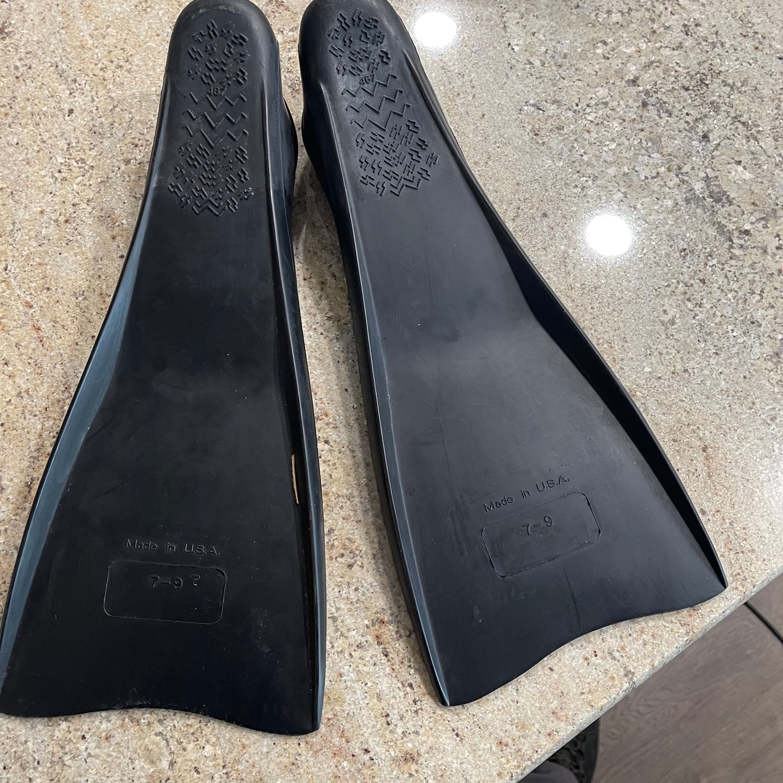 Vintage White Stag Deep Power Black Scuba Diving Fins, Men’s Size 7-9 #52171