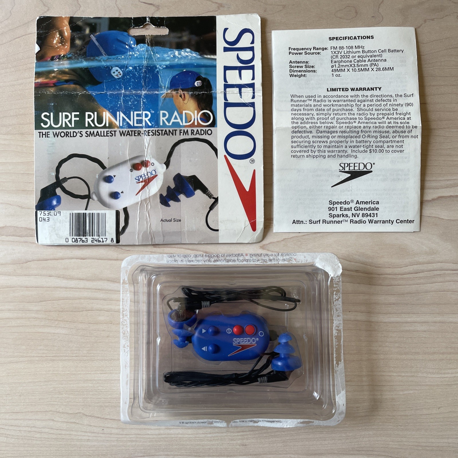 VTG Speedo Surf Runner 2000 Radio ~ Worlds Smallest Water Resistant FM Radio