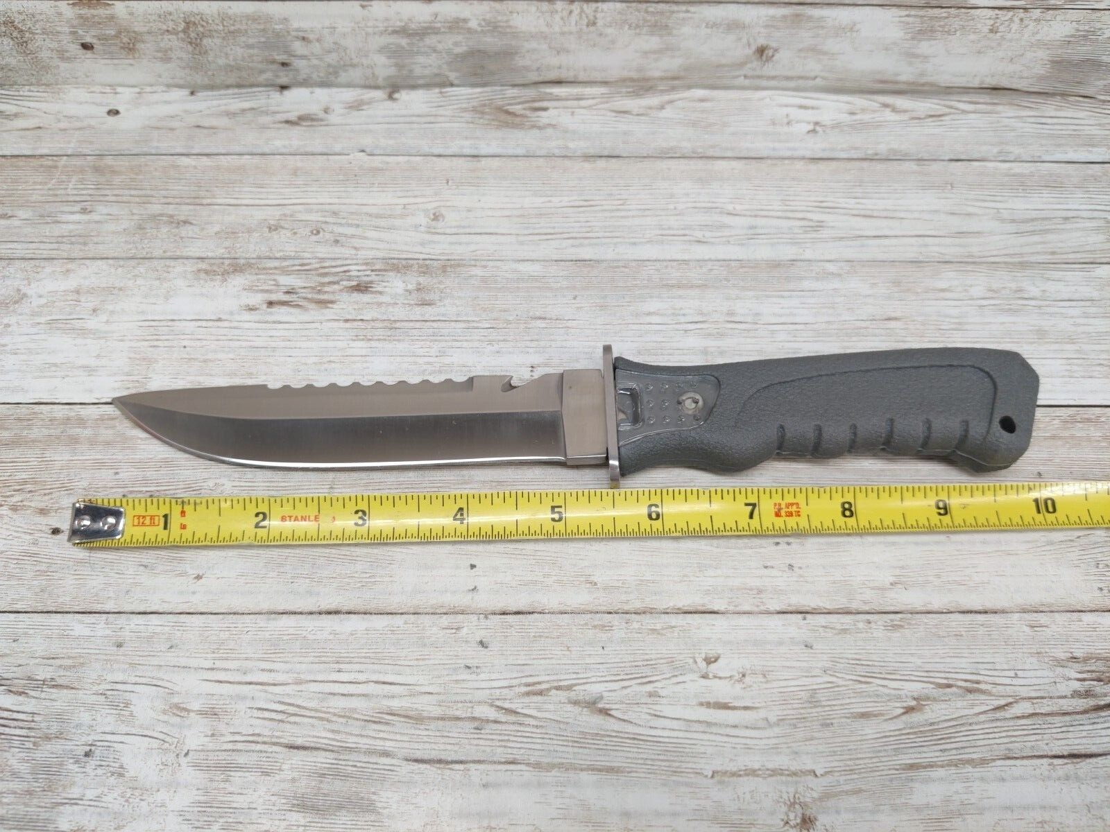 AExtrema Serrated Scuba Diver’s Snorkeling Knife w/Straps 10in 5.5in Blade