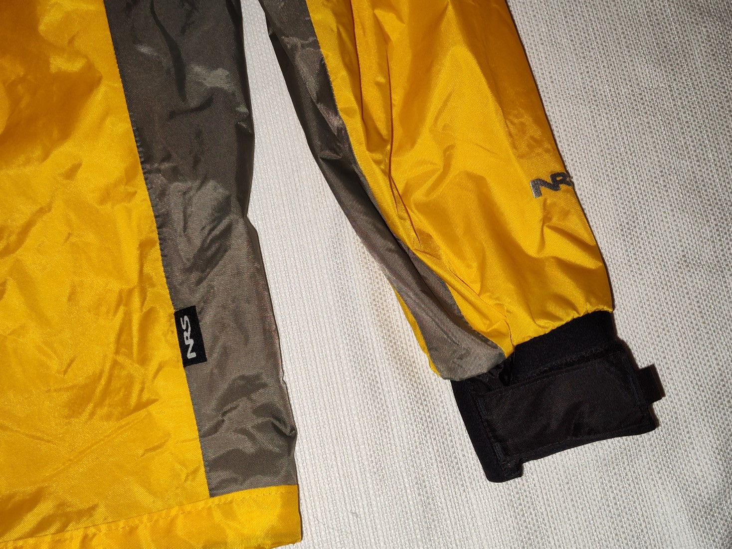 NRS Rio Yellow Gray Kayak Kayaking Paddling Jacket Medium M