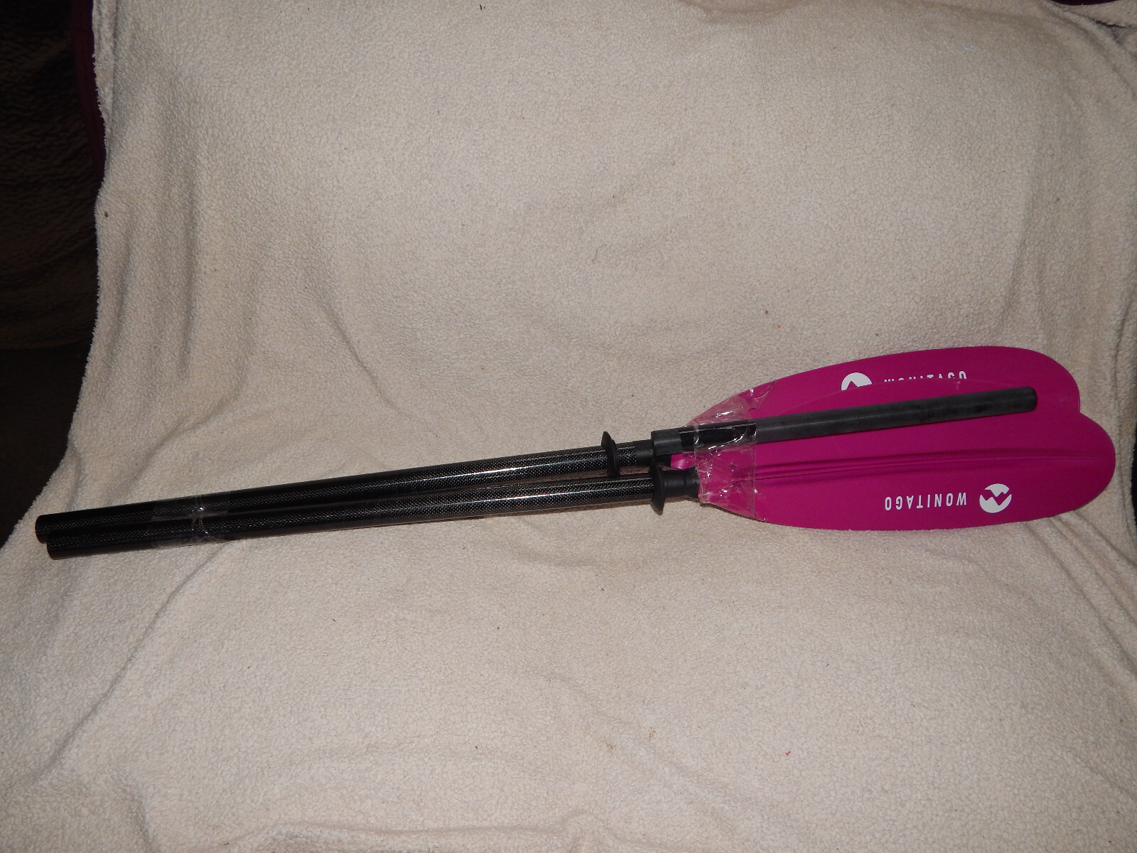 WONITAGO Kayak Paddle Premium Carbon Fiber Paddle with Reinforced PP + Fiberglas