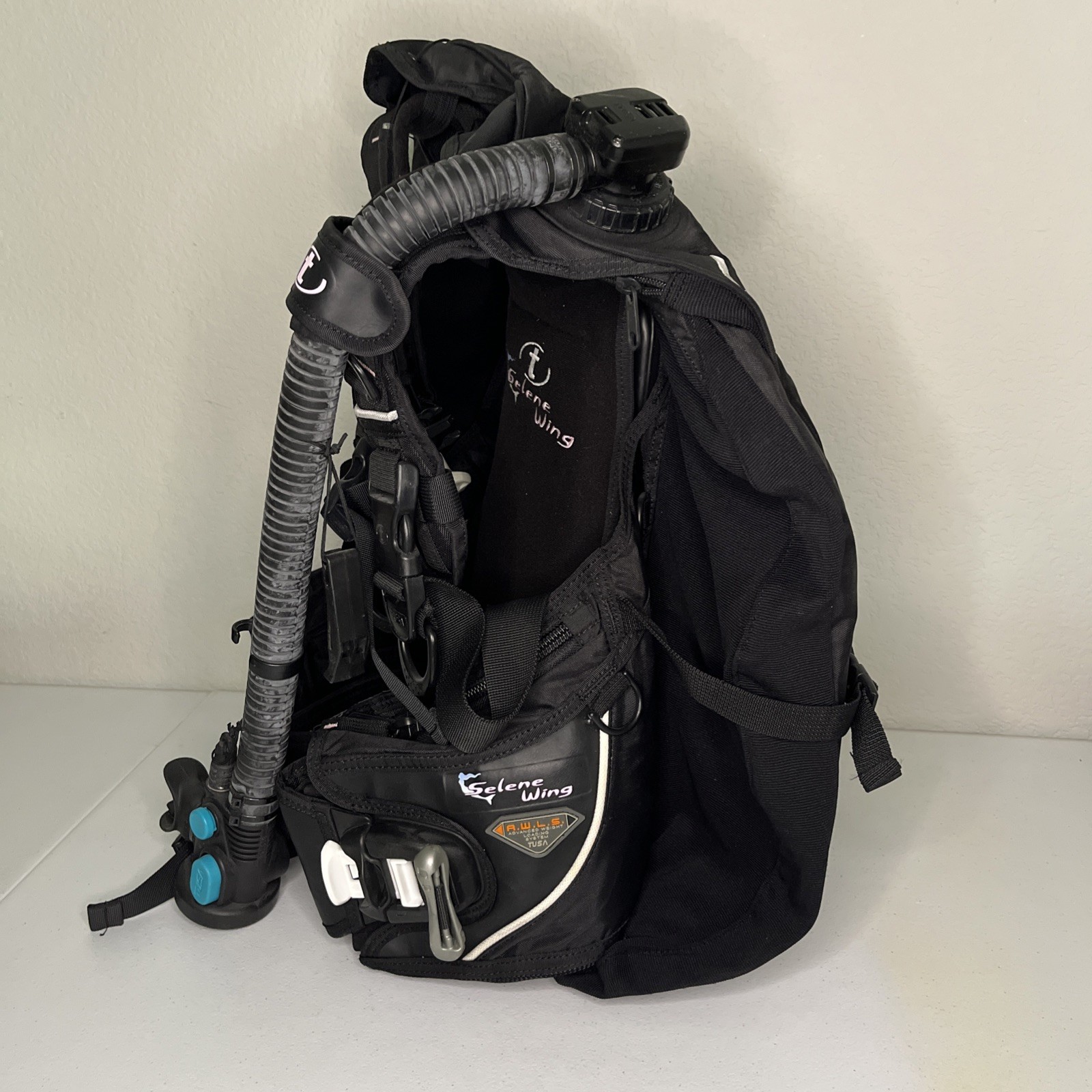 Tusa Selene Wing (BCJ-9100) Women’s BCD A.W.L.S Size Small