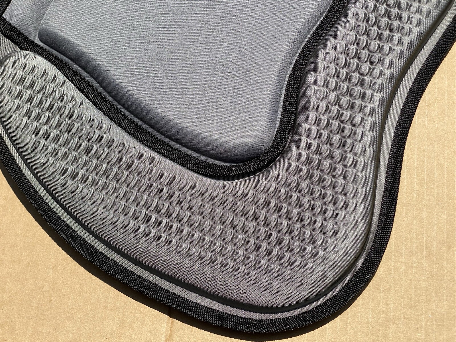 Universal Deluxe Kayak Seat Cushion with Storage Standard 1 Pack Black/Gray