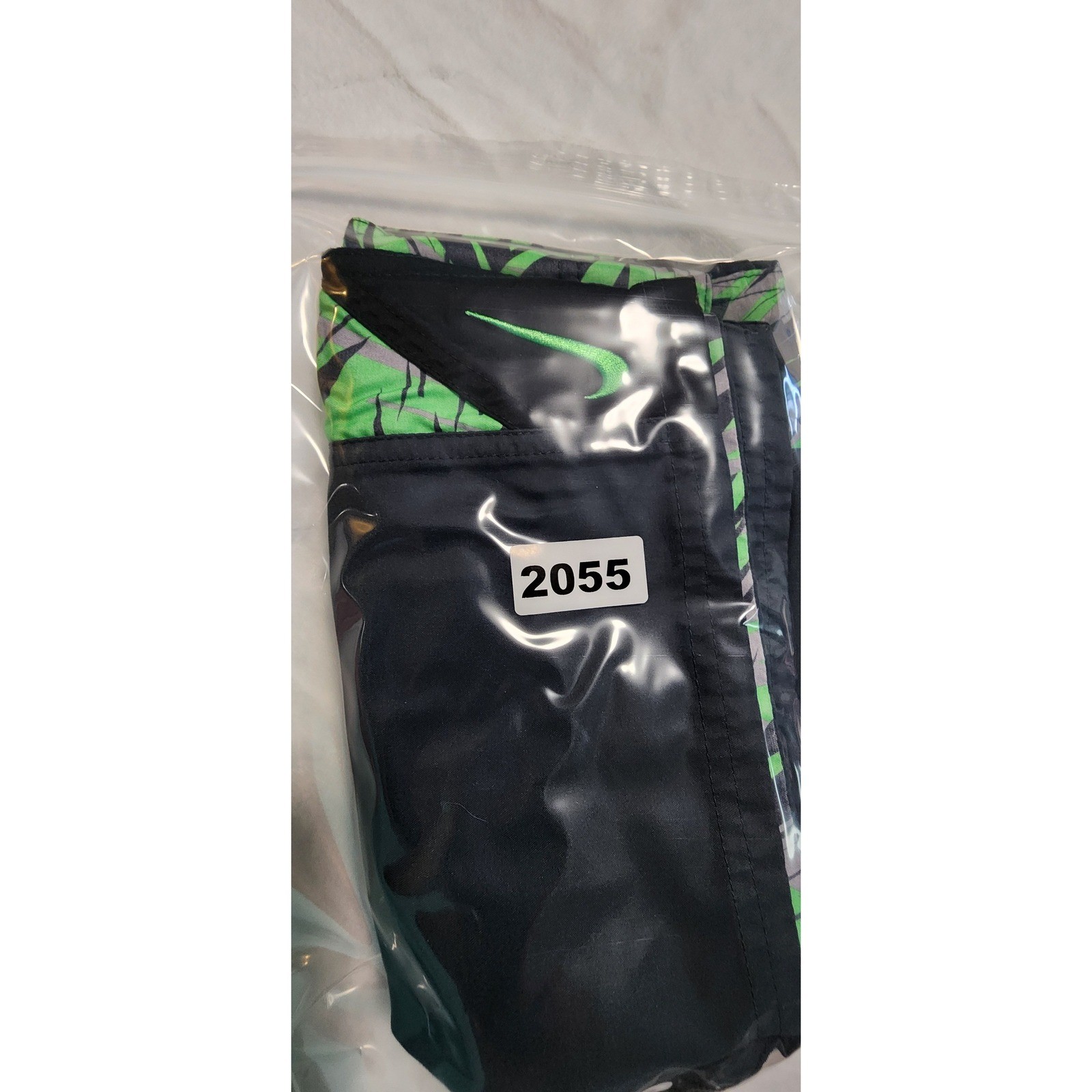 Nike Swim Trunks Board Shorts Gray Green Palm Leaf Print Mens Size L