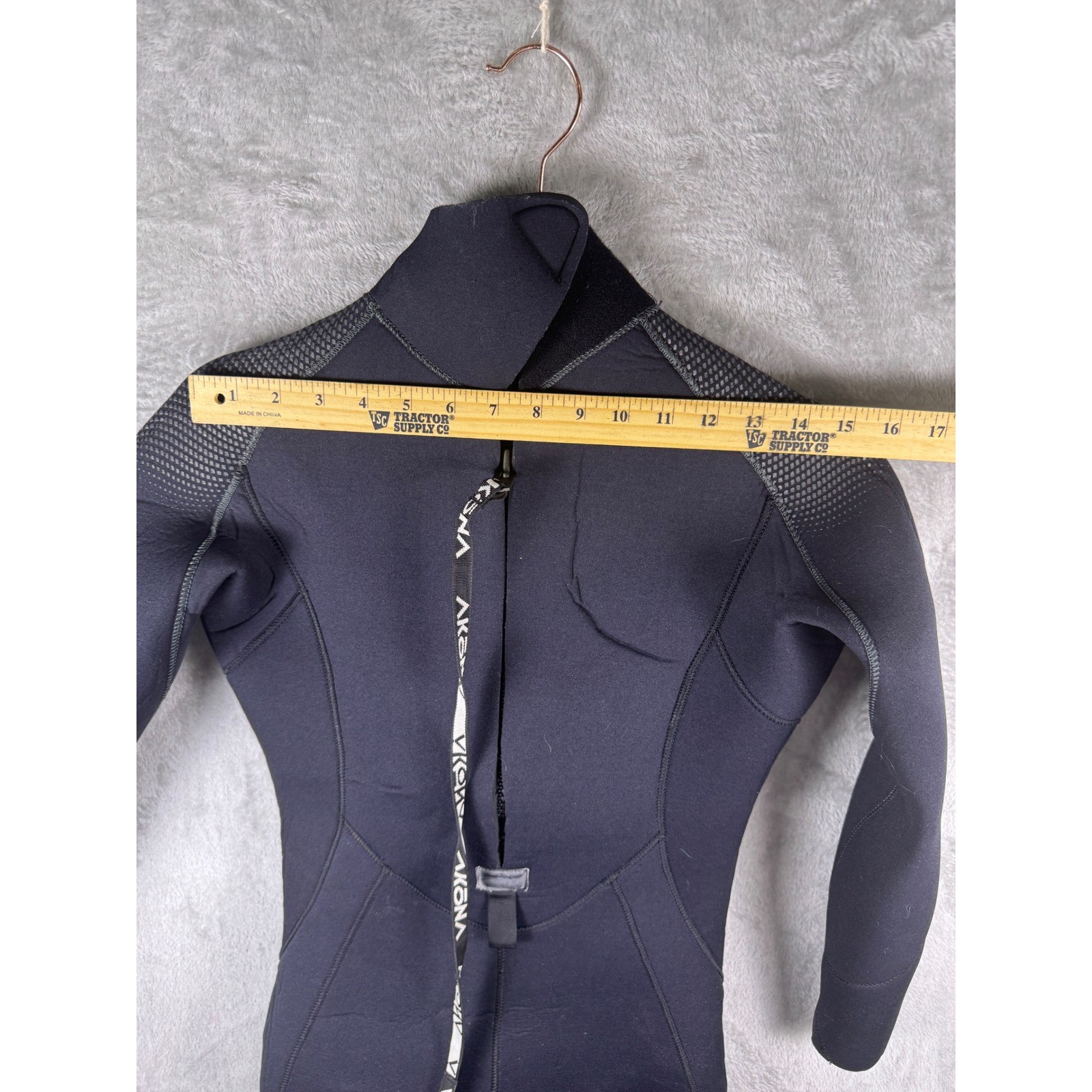 Akona Adventure Gear Wetsuit Black Full Body Scuba Divingy Snorkeling Size MD