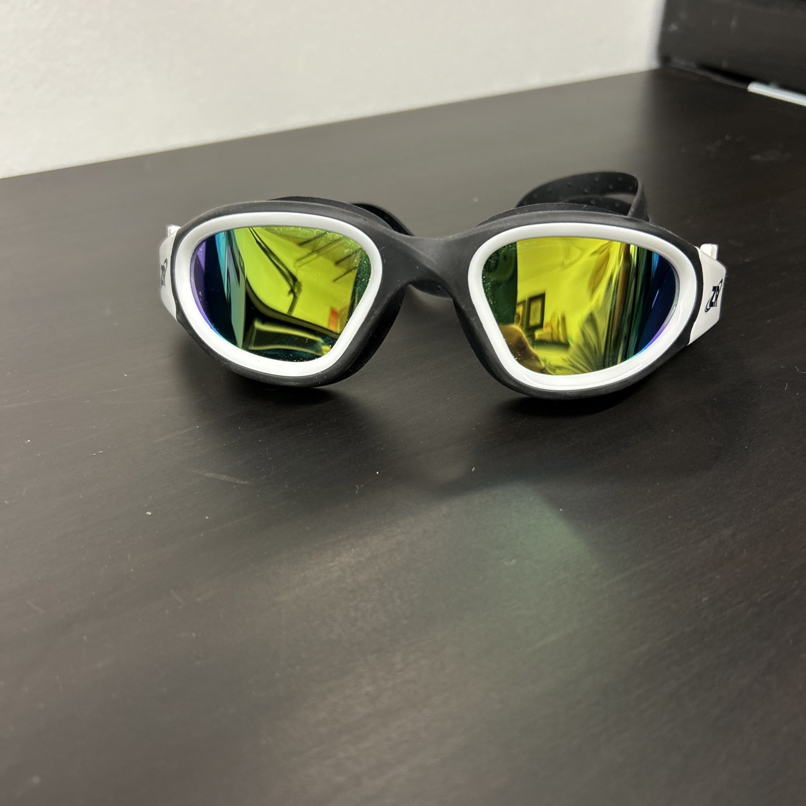ZIONOR Swim Goggles, G1 Polarized Swimming Goggles Anti-Fog Open Box
