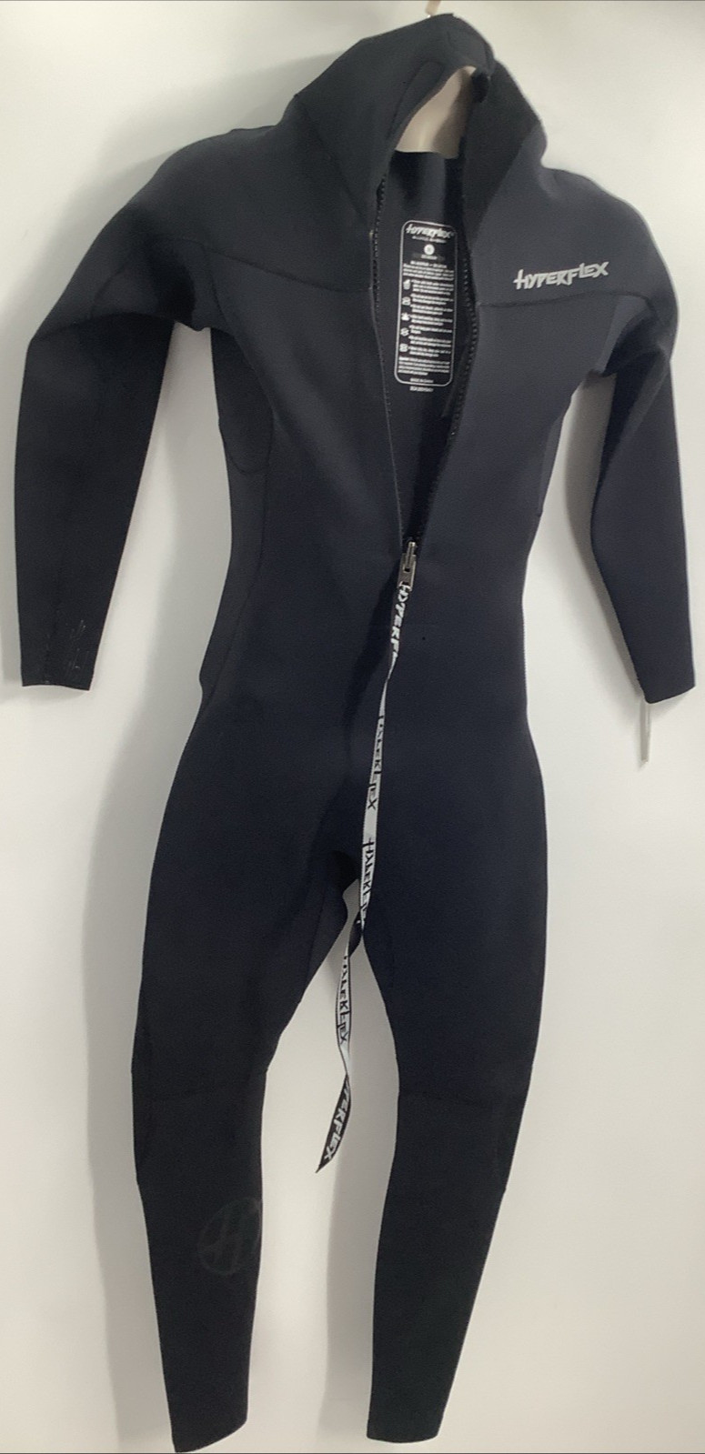 HyperFlex Men’s 3/2 mm VYRL Chest Half Zip Black Wetsuit Size Medium