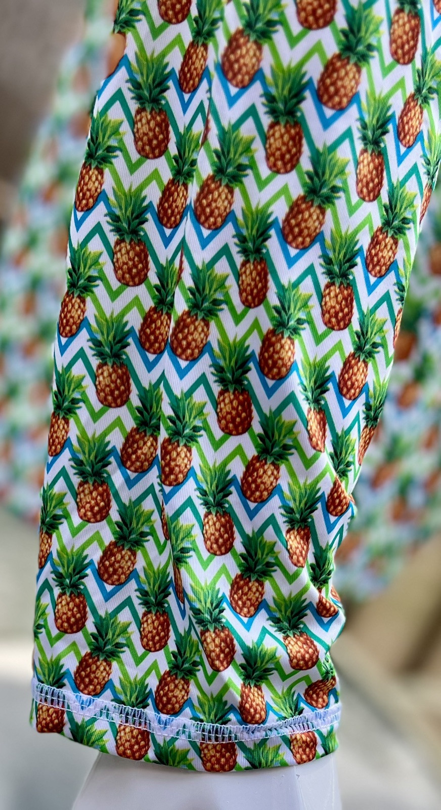 InGear Men’s UPF 50+ Rash Guard – Pineapple Print Long Sleeve Swim Shirt S-3XL