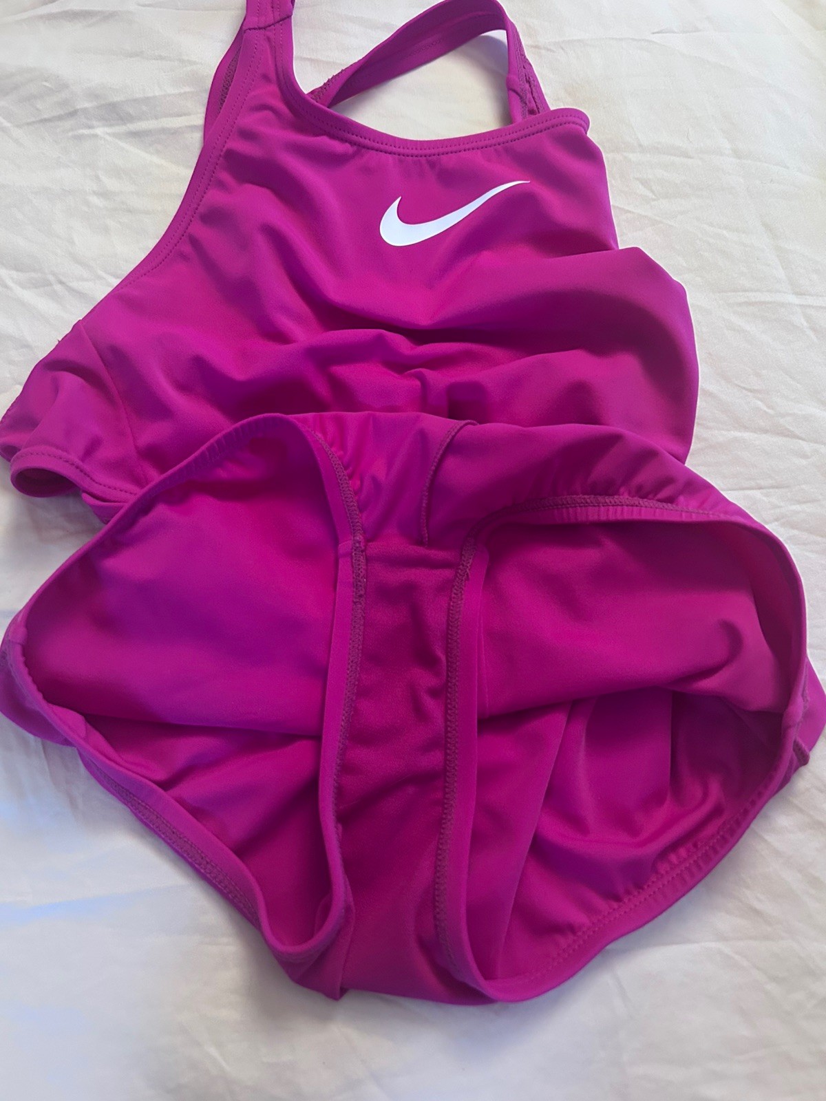 Nike Swim Girls’ Essential Racerback One Piece Pink Prime, Size 12-13 Years Old