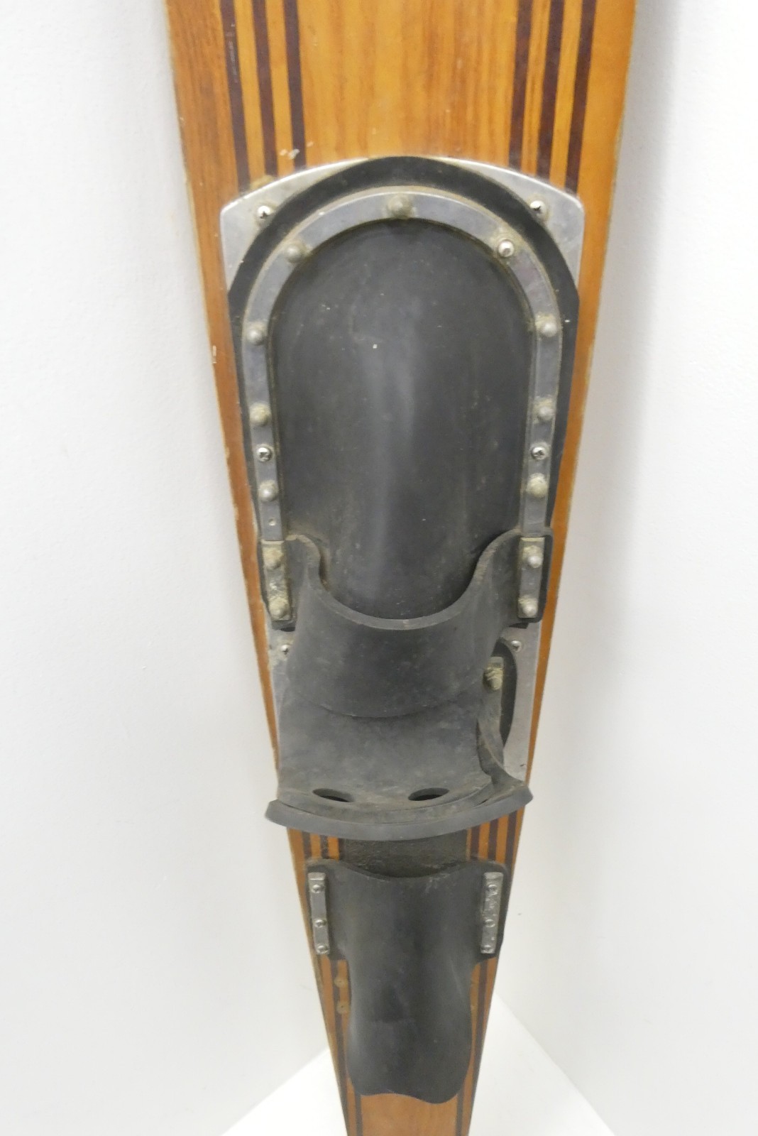Maherajah Lapoint 66” MAHA Wood Wooden Single Water Ski Competition Slalom Used