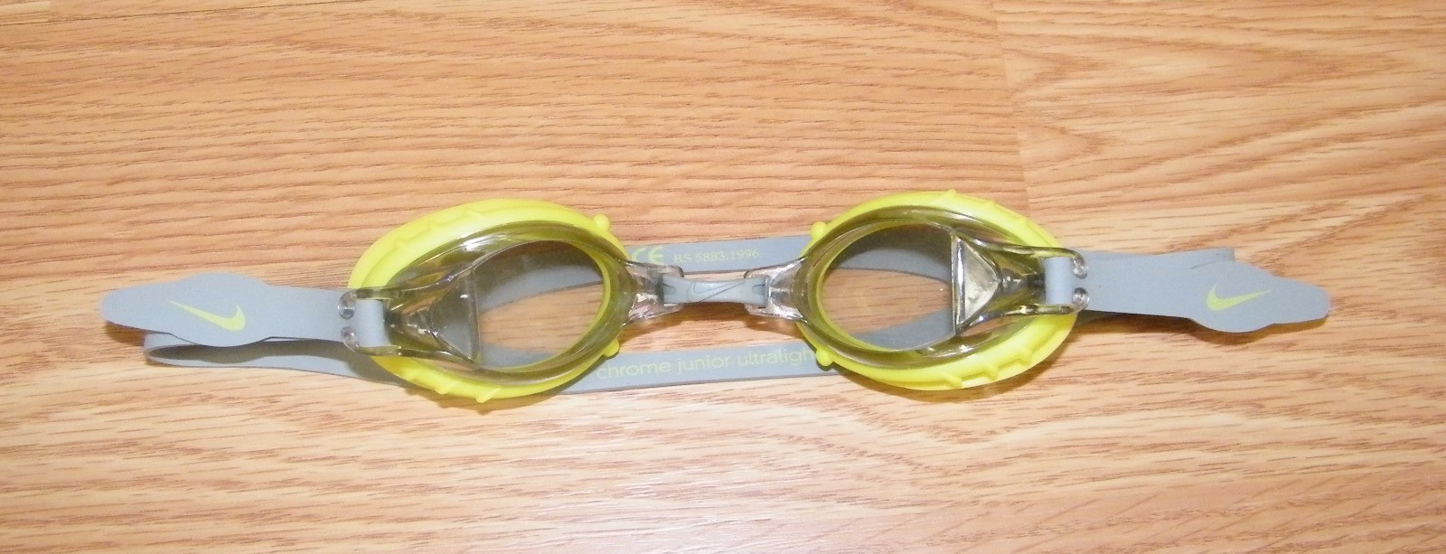 Nike Gray w/ Lime Green Chrome Junior Ultralight Adjustable Swim Goggles *READ*