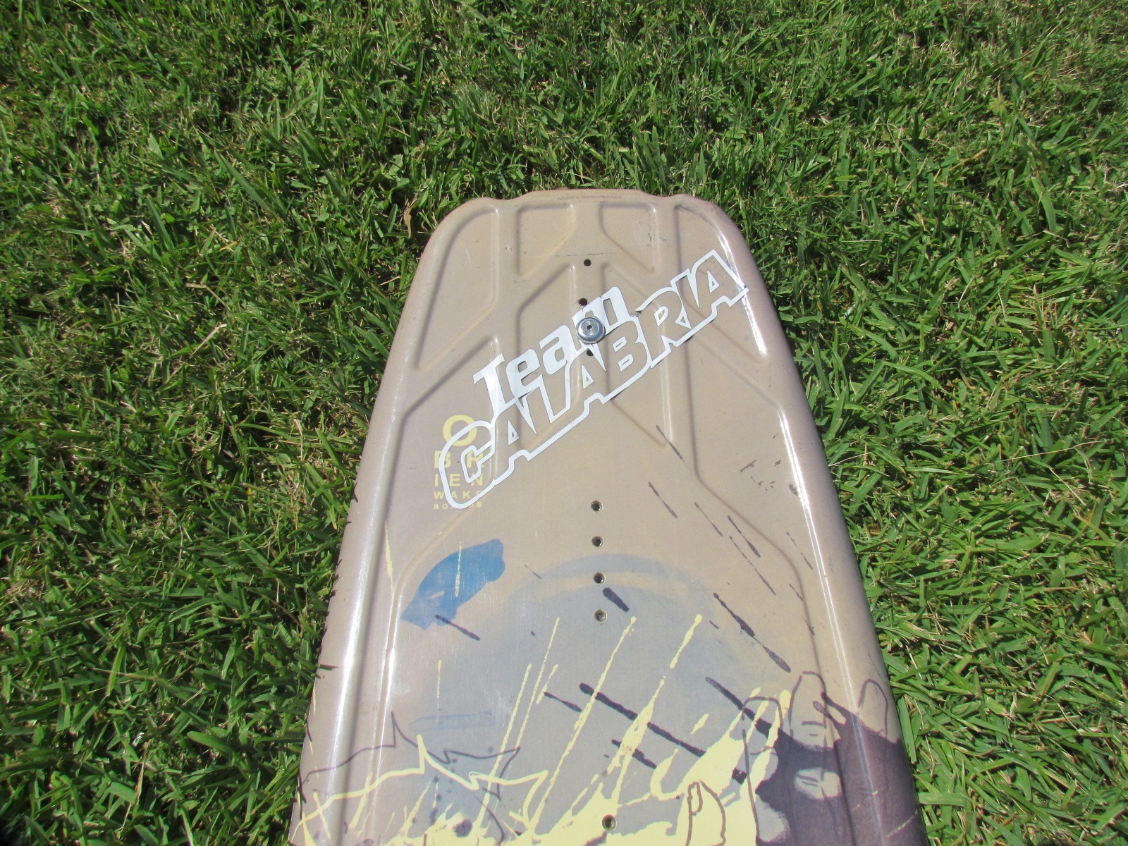 O’Brien Wakeboards Oasis 132 Wakeboard Only with Team Calabria Sticker Read