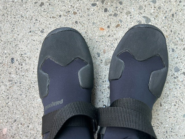 NEVER WORN RARE Patagonia Unisex R5 WOOL Lined Wetsuit Booties US 9