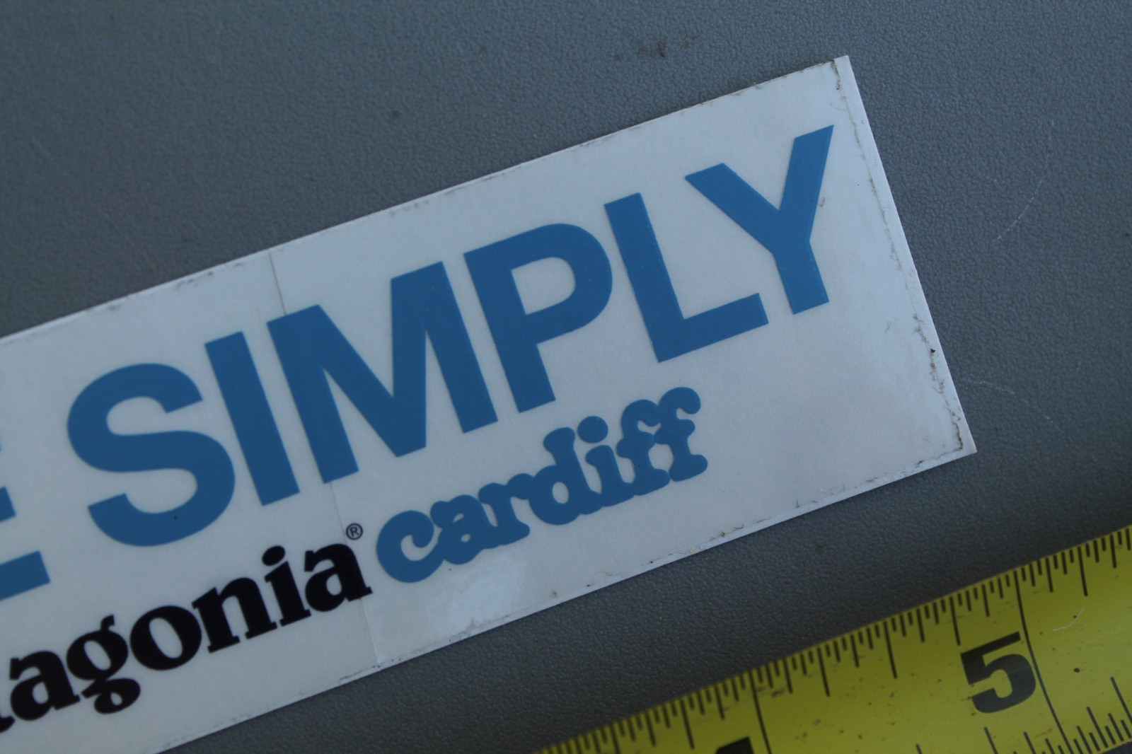 LIVE SIMPLY Patagonia Surfboard Clothing Cardiff OG V72B Vintage Surfing STICKER