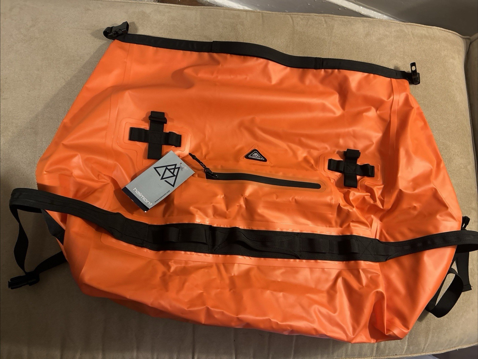 60L Waterproof Duffel Bag Backpack Outdoor Heavy Duty Duffle Bag with Backpac…