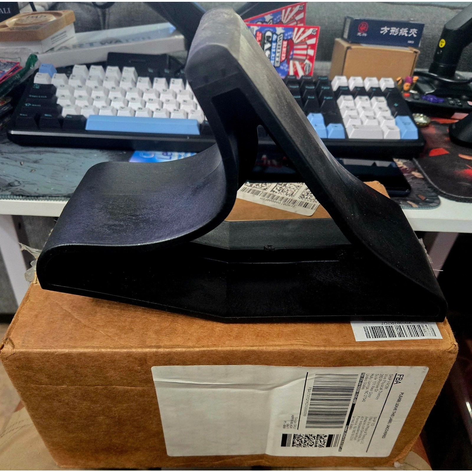 HIP-FIN Swim Training Kickboard Resistance Trainer Black NEW