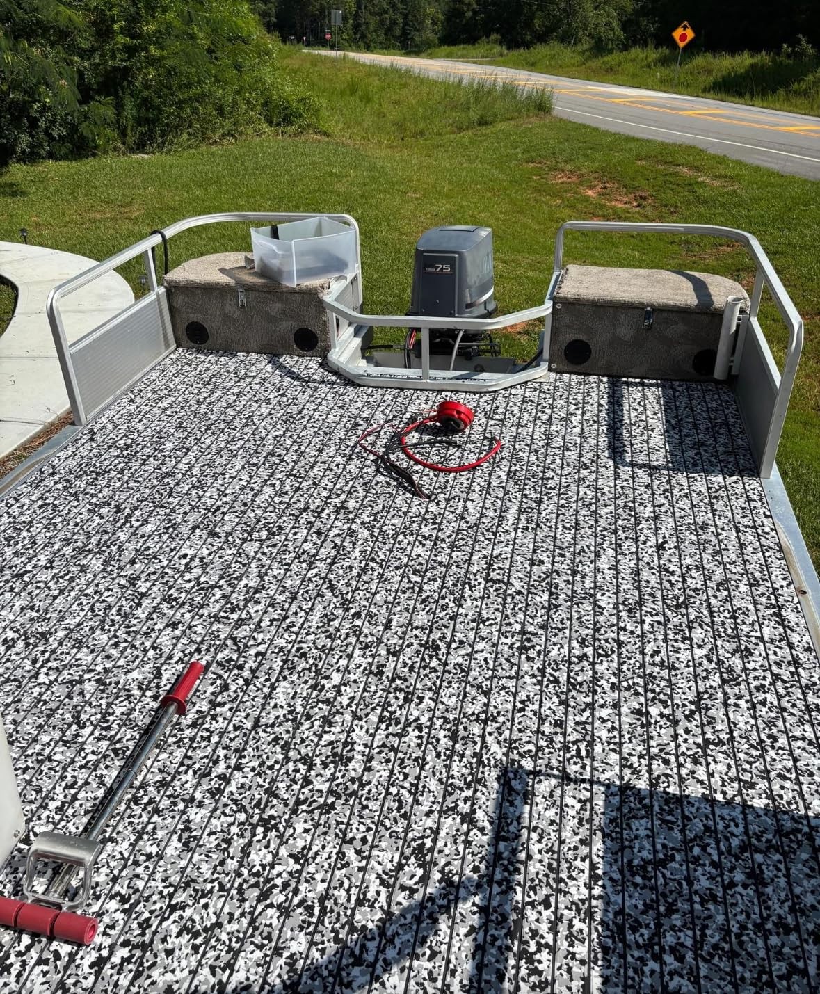 EVA Foam Boat Decking 94.5″ x 21.6″ Self-Adhesive Non-Slip 6mm Camo Marine Deck