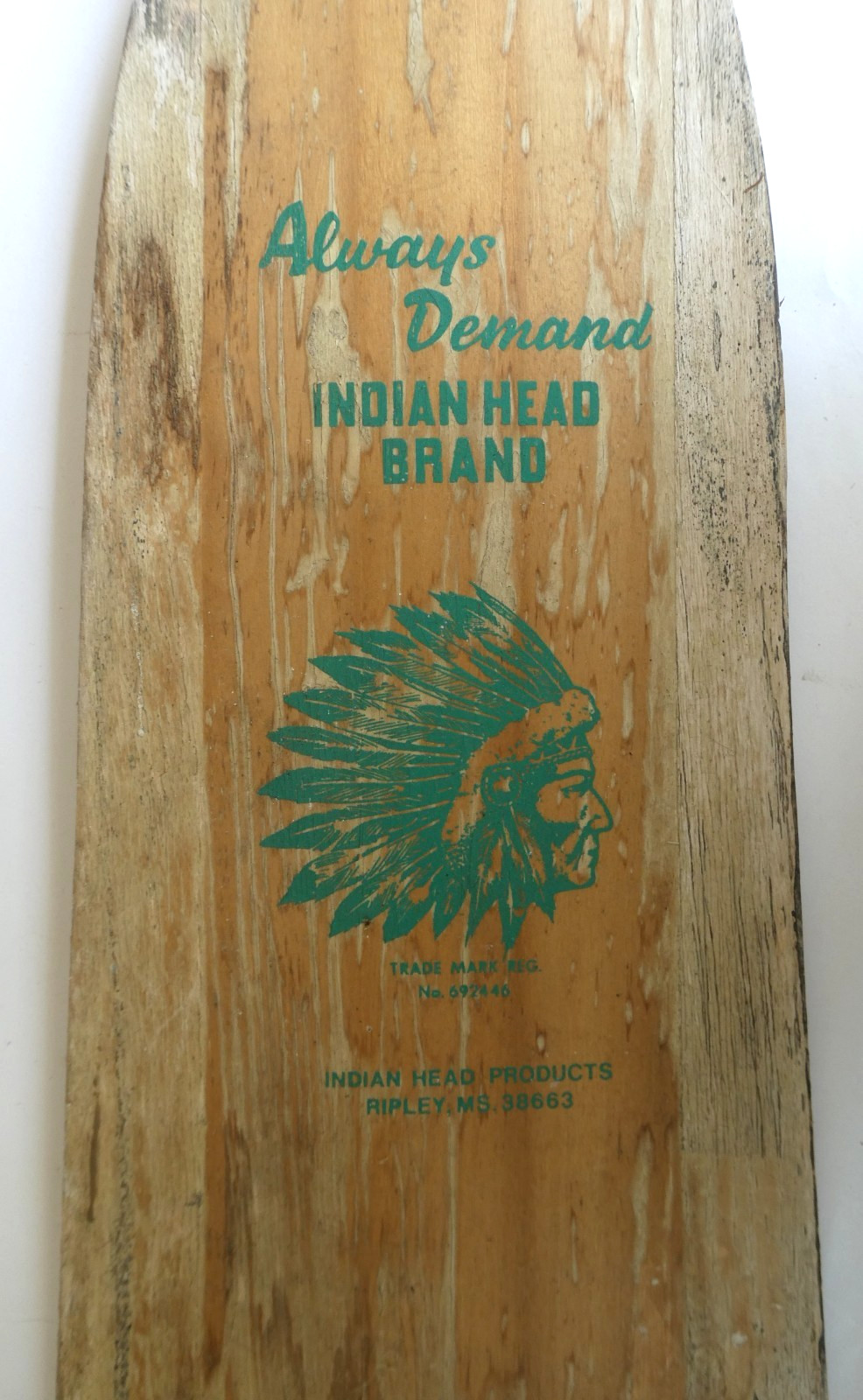 Indian Head Wood Canoe Paddle/Oar Green Paint 42″