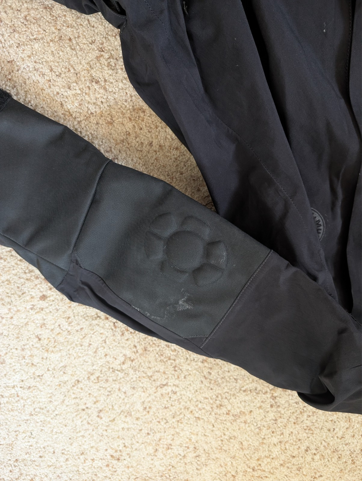 Mustang Survival Sentinel Tactical Dry Suit sz. SMALL Regular