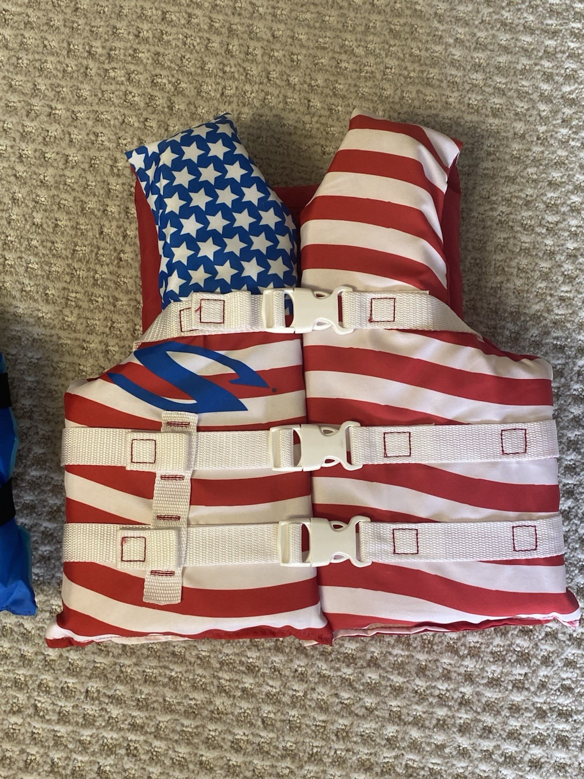 Two YOUTH life Jackets, Type III, PFD, Chest Size 26-29
