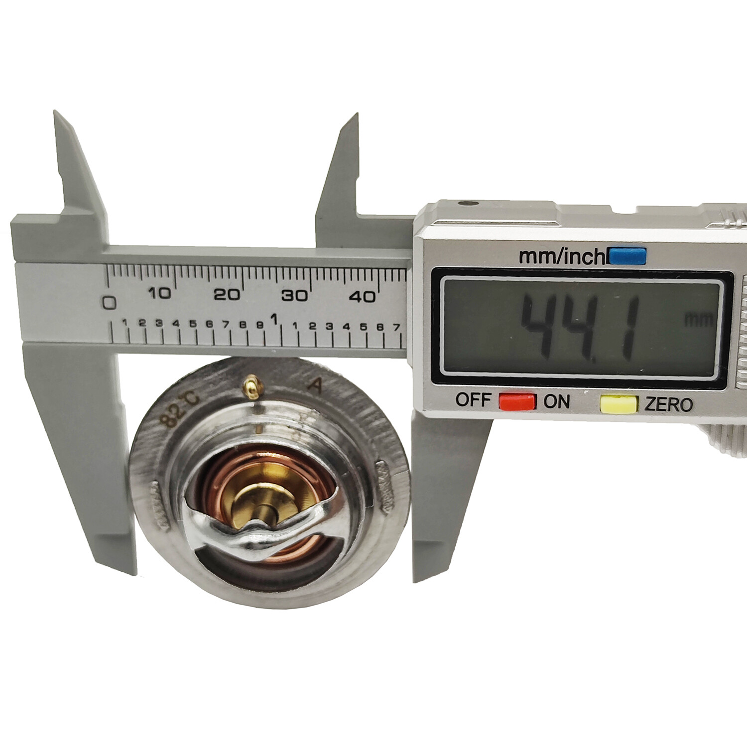 82°C Thermostat Fit for Kawasaki Mule 2500 2520 3000 2510 4×4 3010 4×4 4010 4×4