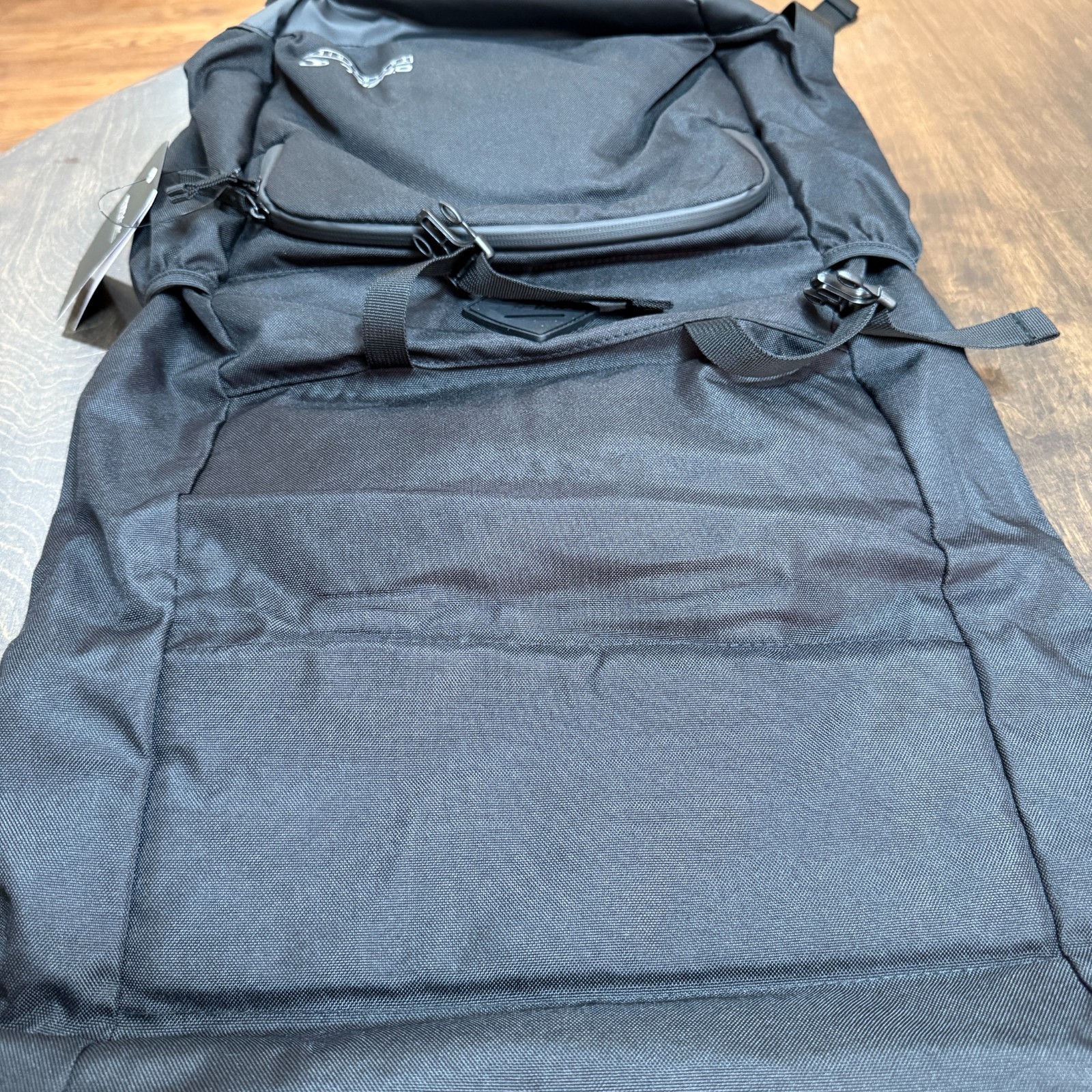O’NEILL STRIKE TRAVELER BACKPACK 28L BLACK WATER RESISTANT, SURF, RAFTING, KAYAK