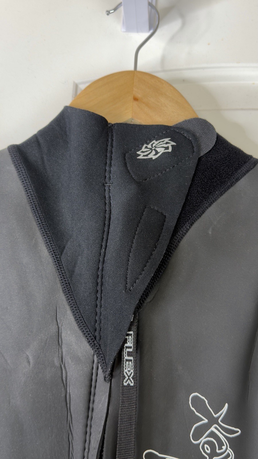 HYPERFLEX ACCESS 2.5 wetsuit surf wakeboard waterski Sz XL