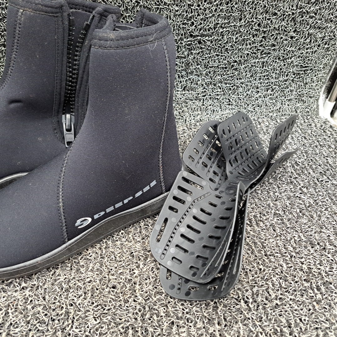 Deep See Black Zip Up Scuba Shoes Boots Men’s Size 9 Swimming Diving Sea