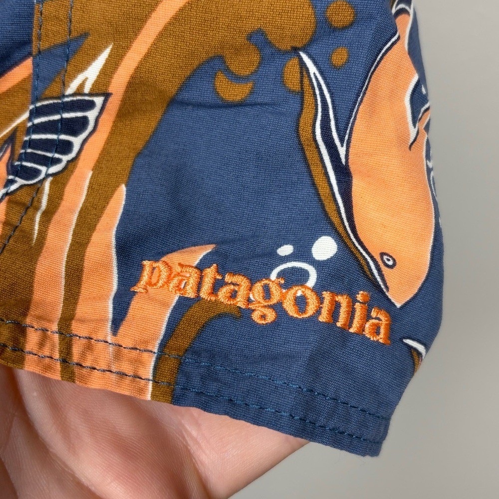 Patagonia Men’s Wavefarer Blue and Orange Board Shorts Paradise Fish SZ 36