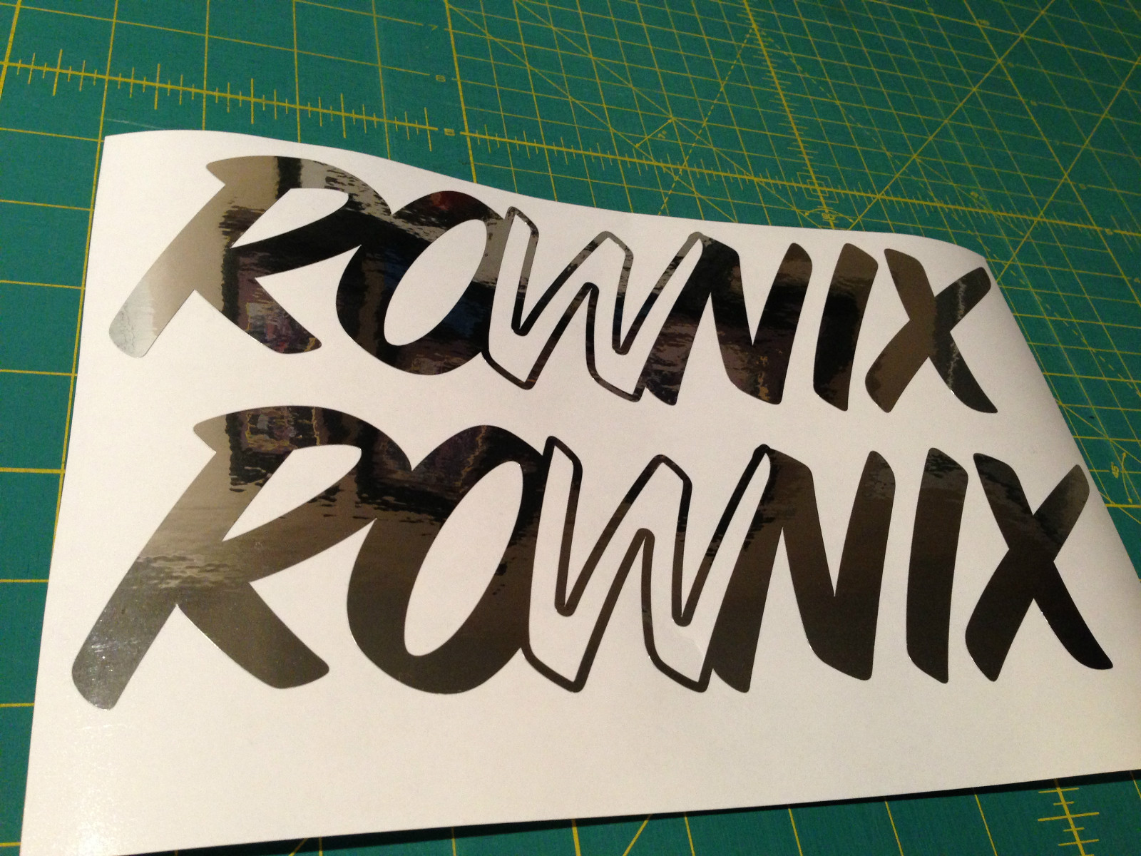 2 RONIX CHROME WILLIAM 2013 LOGO STICKER WAKEBOARD DECAL