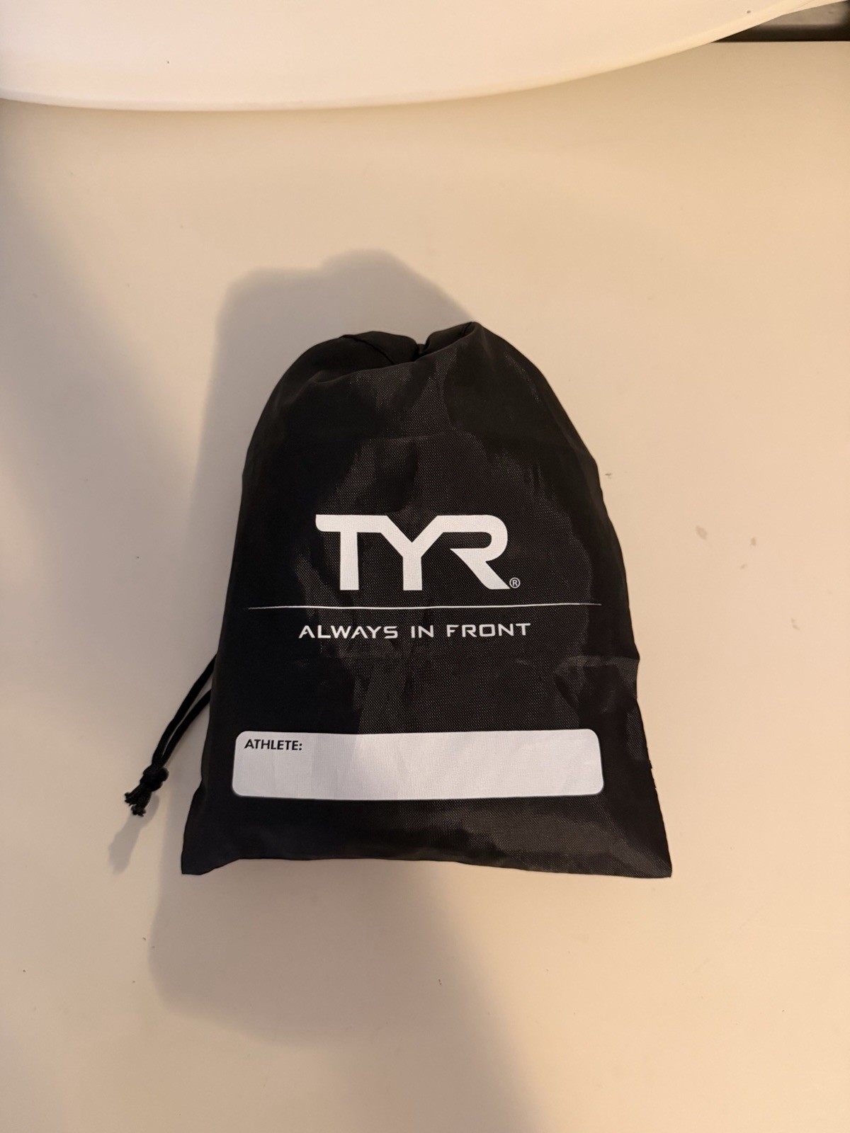 TYR Women’s Avictor 2.0 Closed Back Tech Suite Size 25