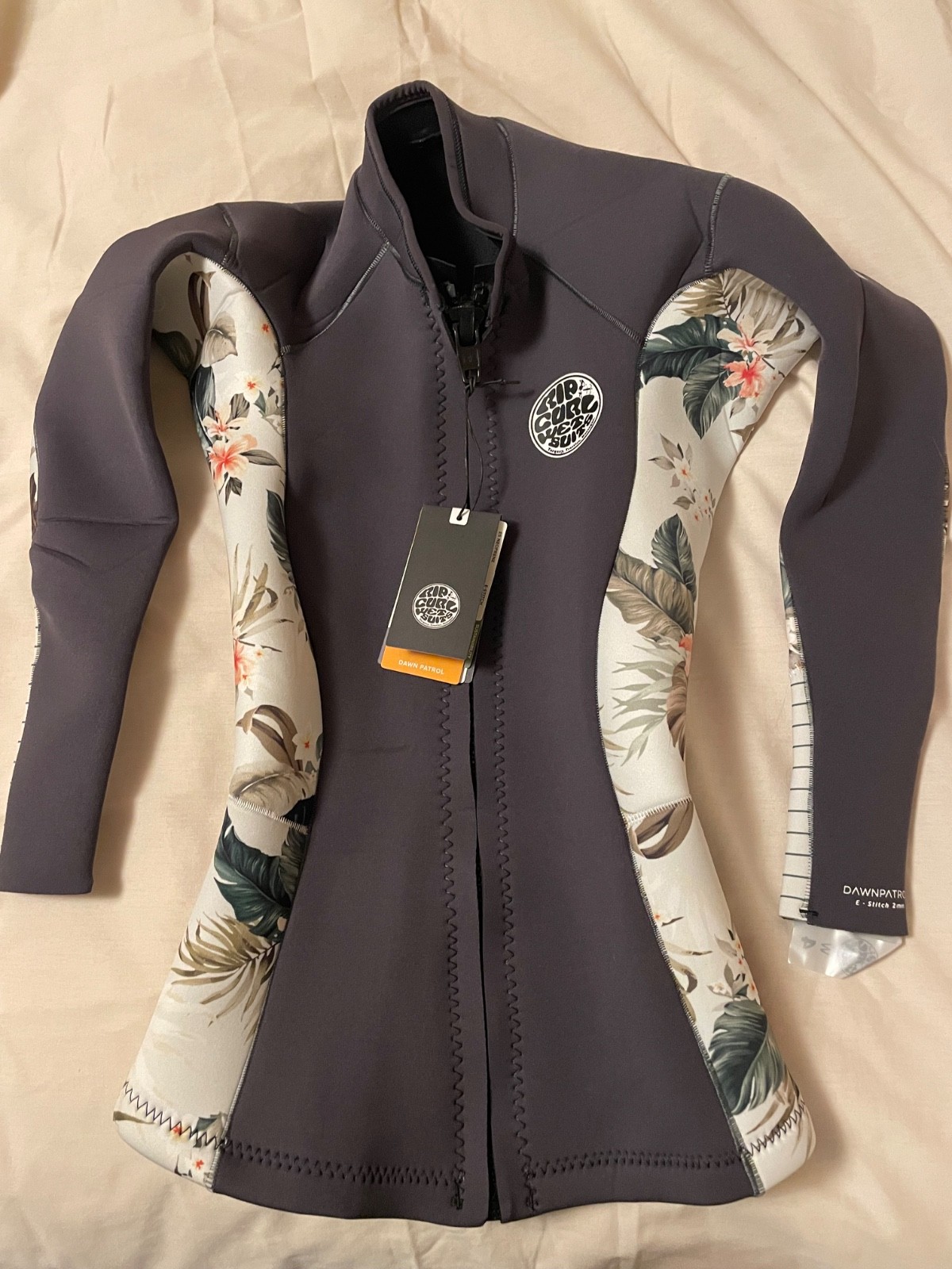 Rip Curl Dawn Patrol 2mm Womens wetsuit jacket Dark Grey Floral Surf Summer $75