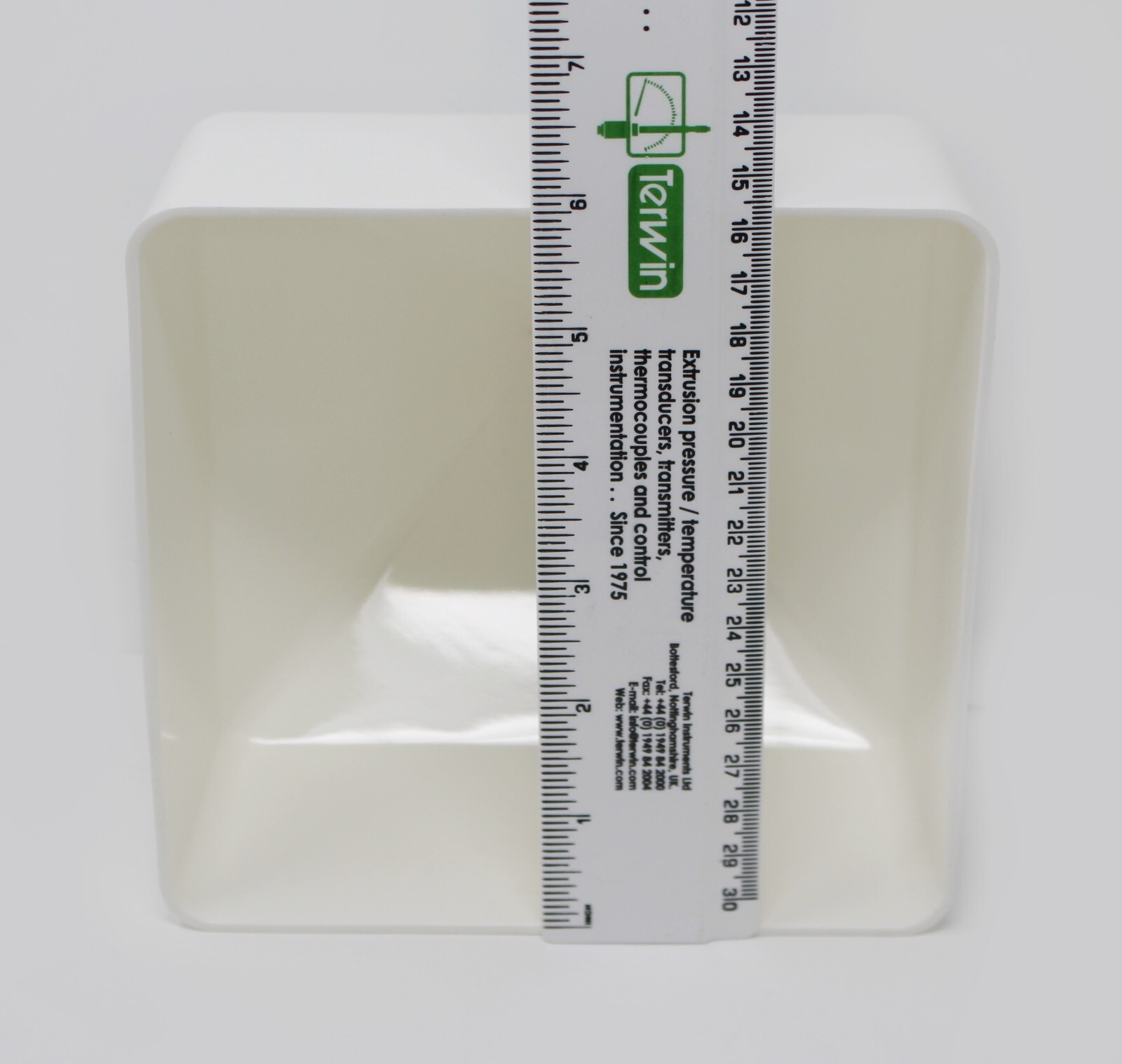 6×6 (5-7/8″ x 5-7/8″) Square Pyramid Style Cap Boat Dock Pylon Piling Cap Cover