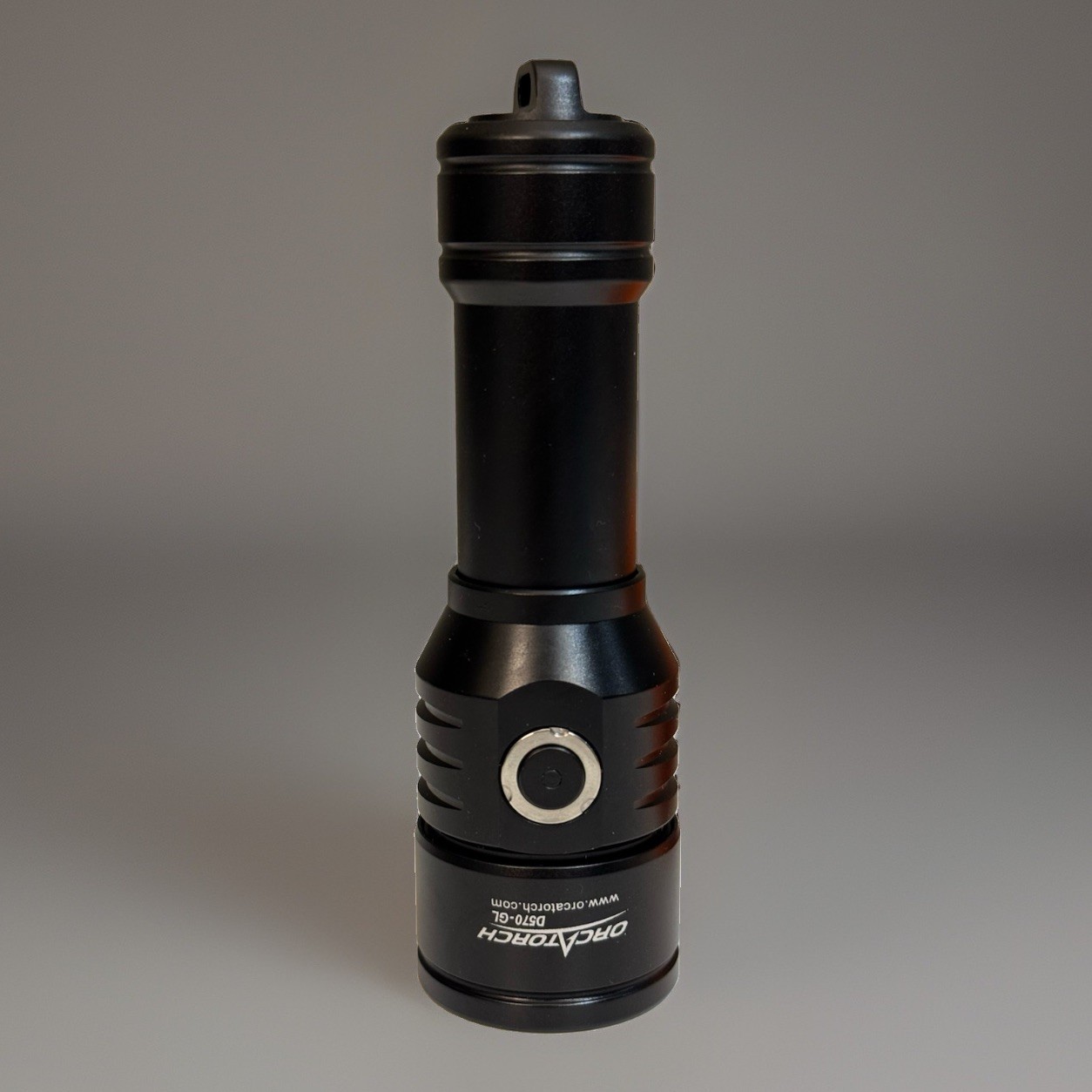 NEW OrcaTorch D570 Dive Light With Built in Green Laser