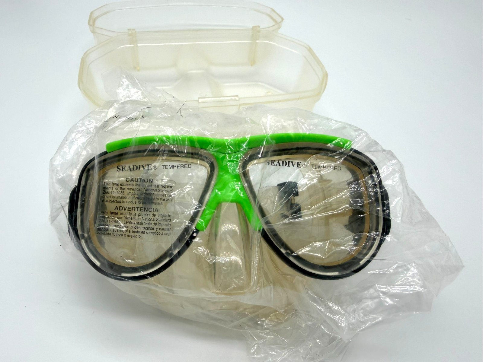 Vintage SeaDive SeaLynx Tempered Glass Scuba Diving Mask – Neon Green-Akona Box