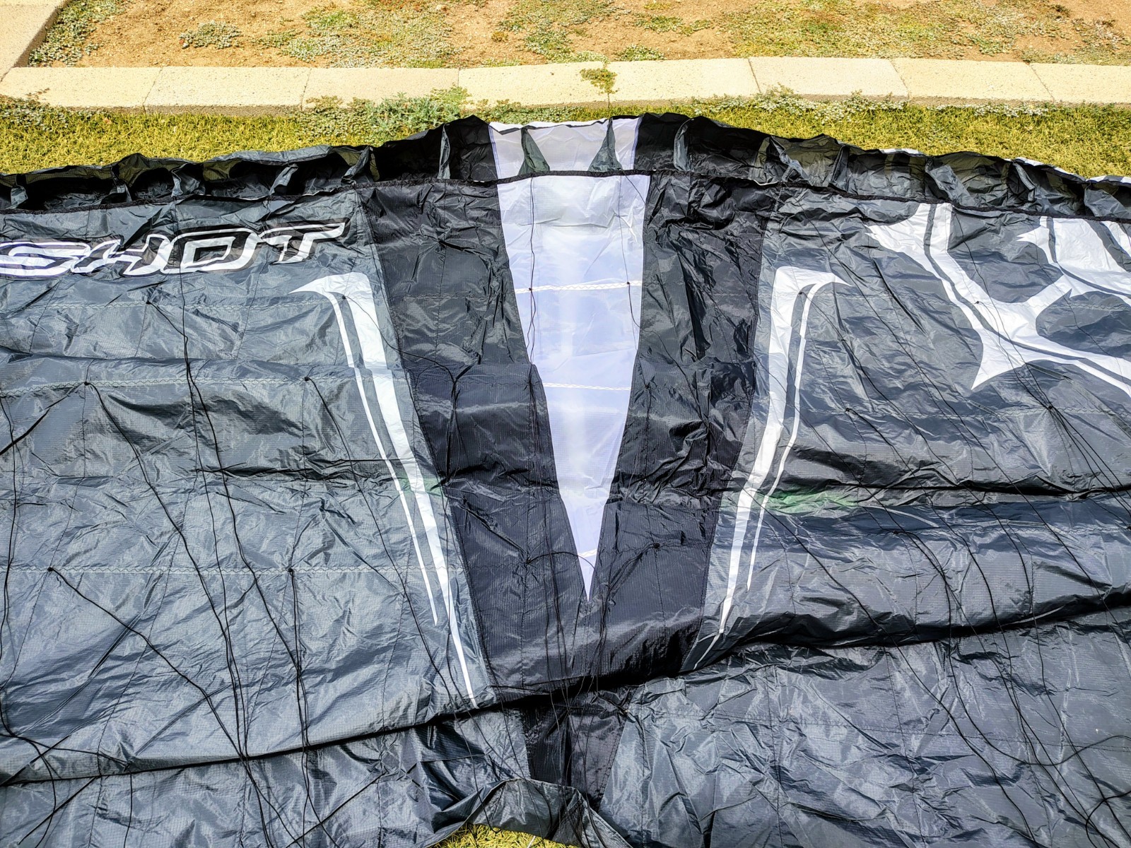 Slingshot B 8 Meter Ram Air Foil Kite 4 Line With Bar