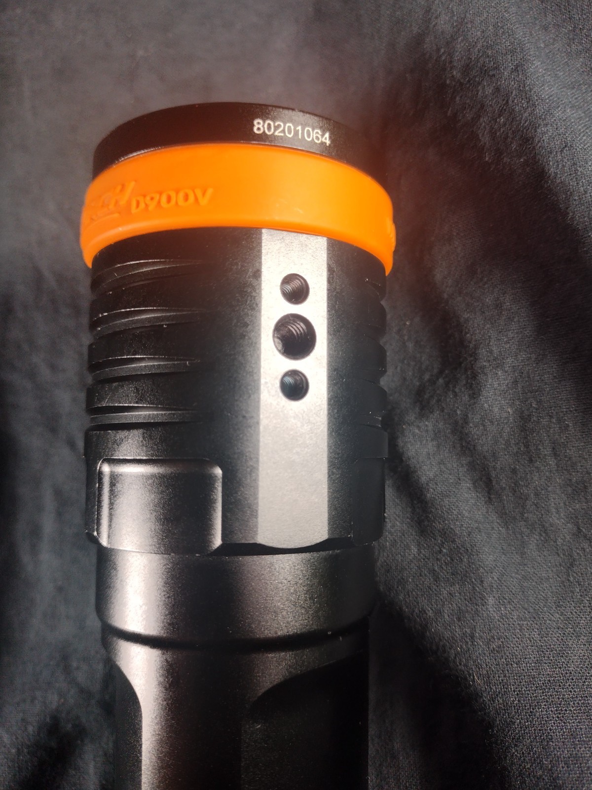 Untested – Orca D900V Video & Dive Light Magnetic Rechargable