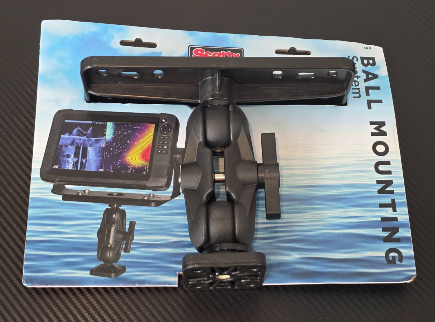 Scotty 163, 1.5″ Ball Mount with Fish Finder Universal Mounting Plate