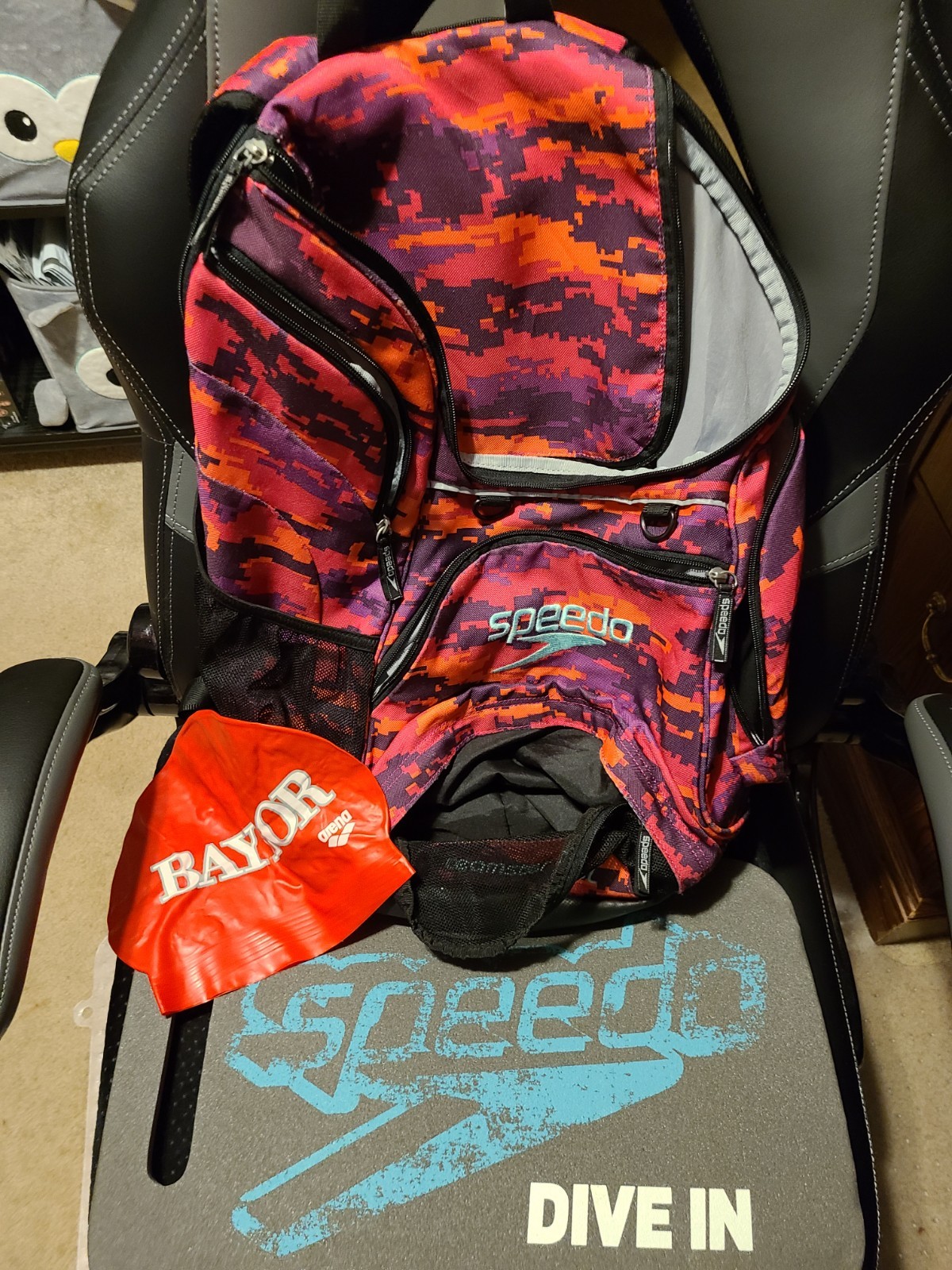 Speedo Swim Teamster Backpack With Baylor Swim Cap and Foam Seat Cushion