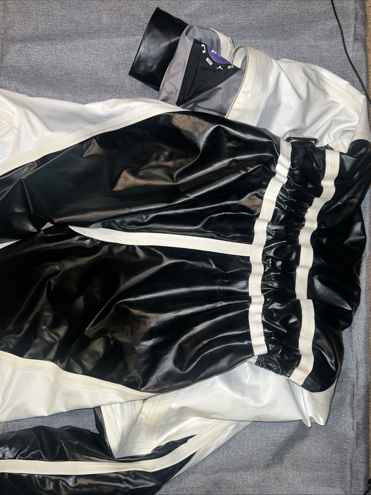 Slippery When Wet Subzero Drysuit Large Wetsuit NEEDS ALL RUBBER SEALS REPLACED