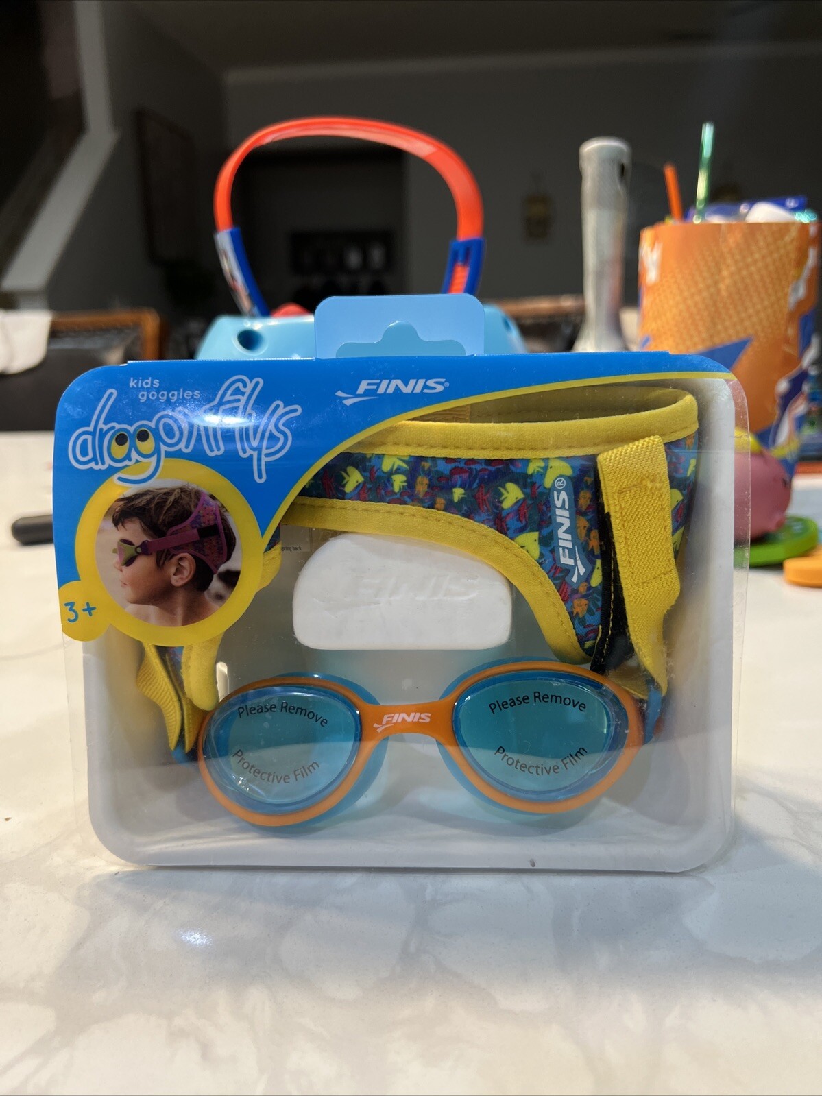 FINIS Dragonfly’s Swim Goggles for Kids With Patented Strap Technology.