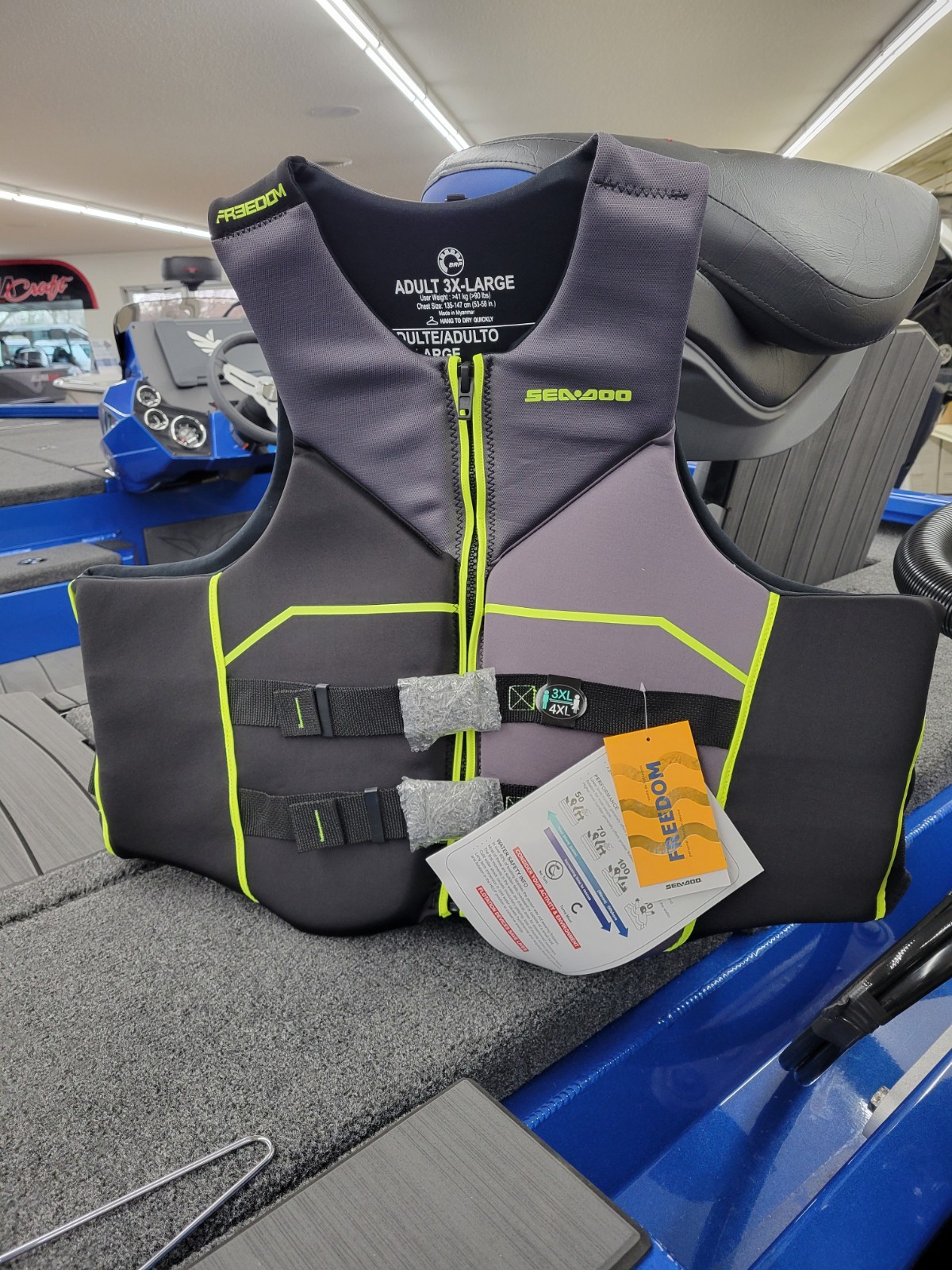 SEA DOO FREDOM PFD LIFE JACKET SIZE XXX-LARGE NON-CURRENT