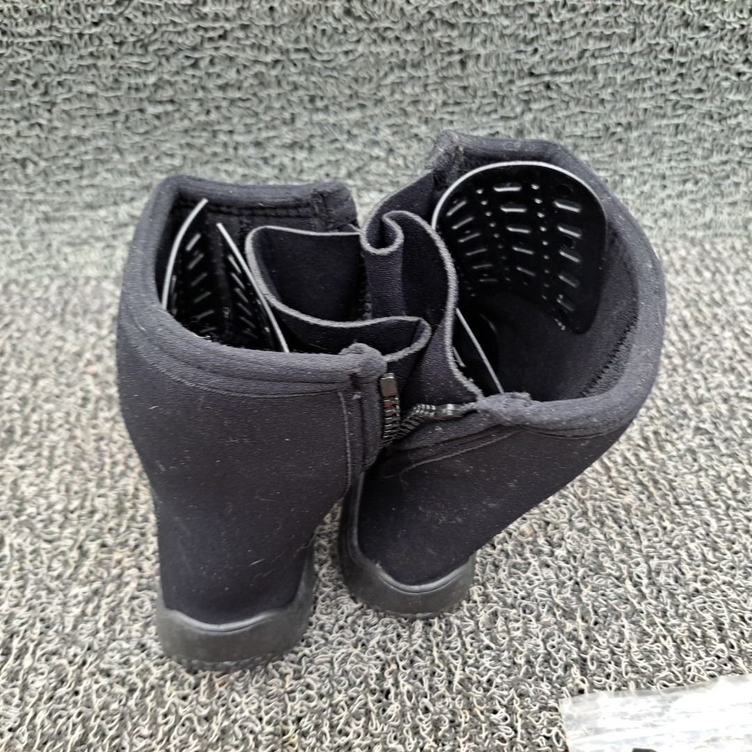 Deep See Black Zip Up Scuba Shoes Boots Men’s Size 9 Swimming Diving Sea