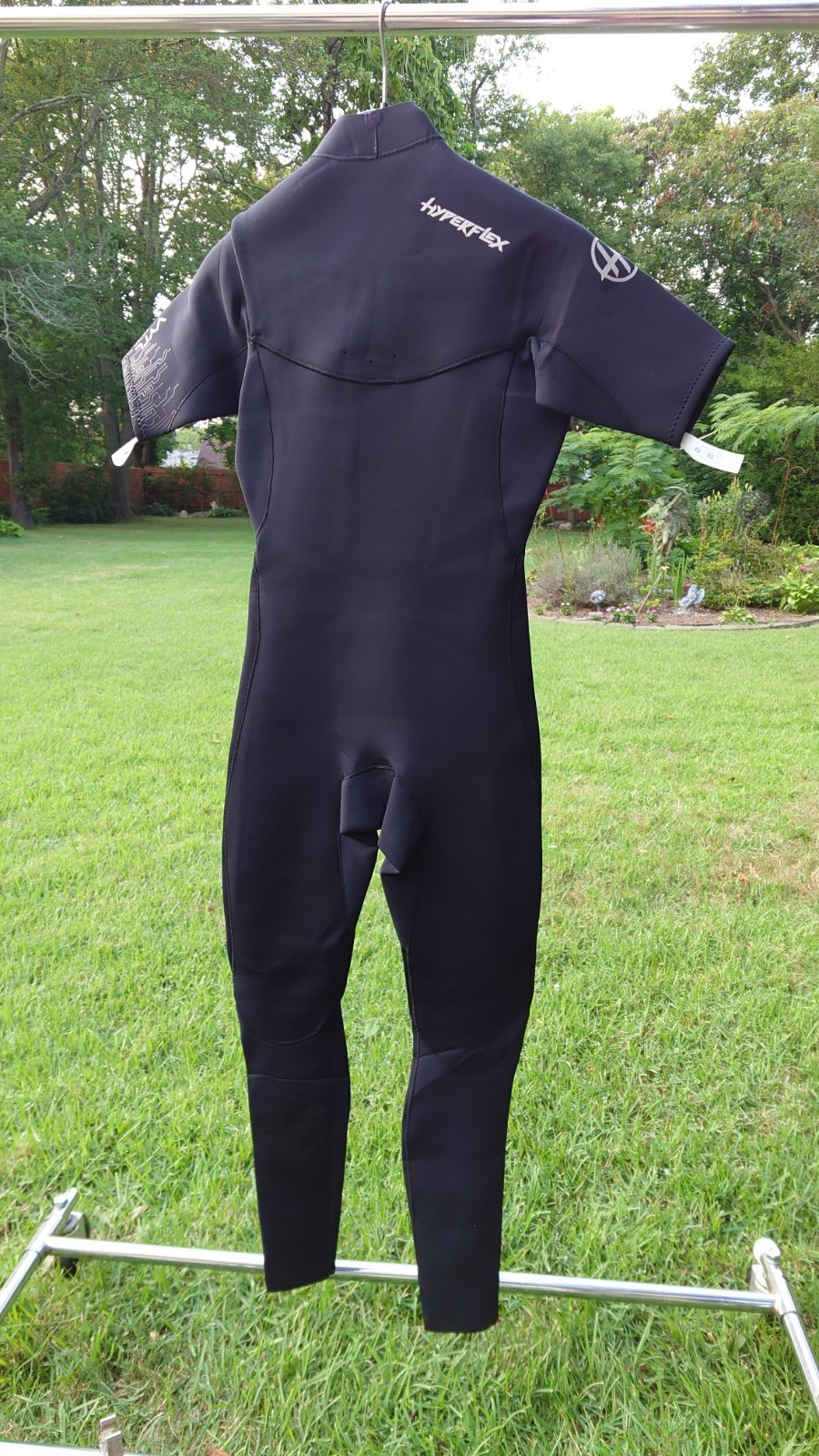 NEW HYPERFLEX VYRL 2.5MM CHEST ZIP- SIZE S – MENS WETSUIT