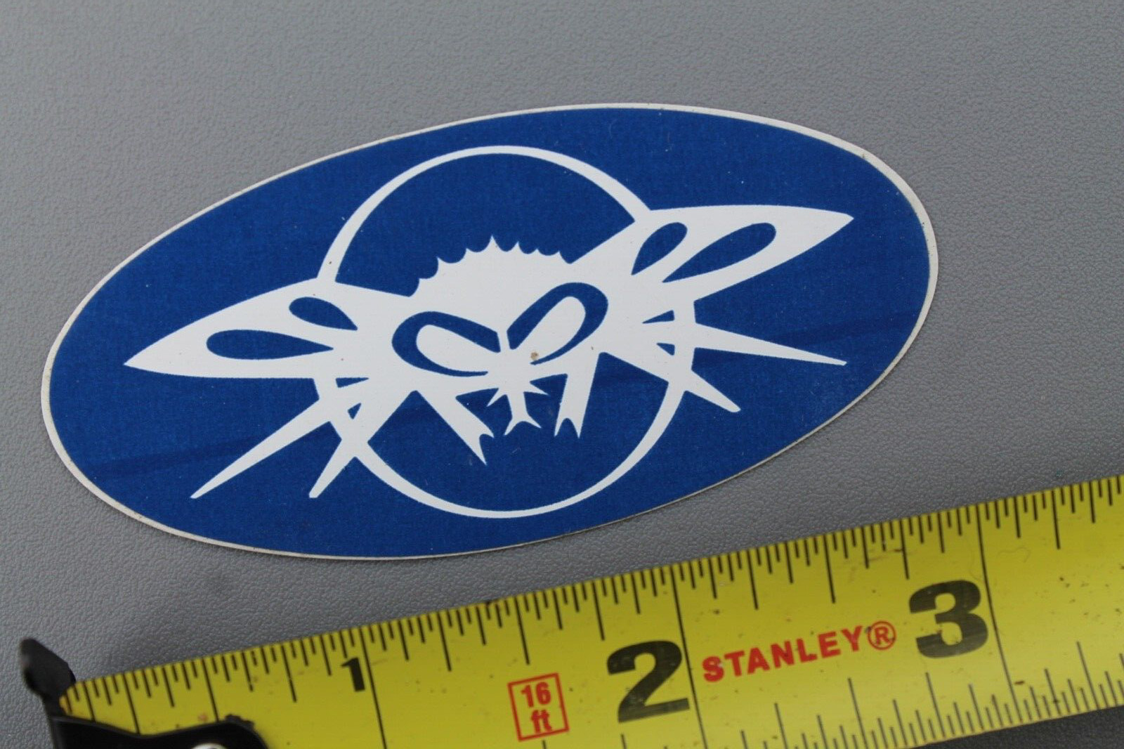 BLACK FLYS Blue White Oval Insect Punk Rock Eyewear Vintage SUNGLASSES STICKER