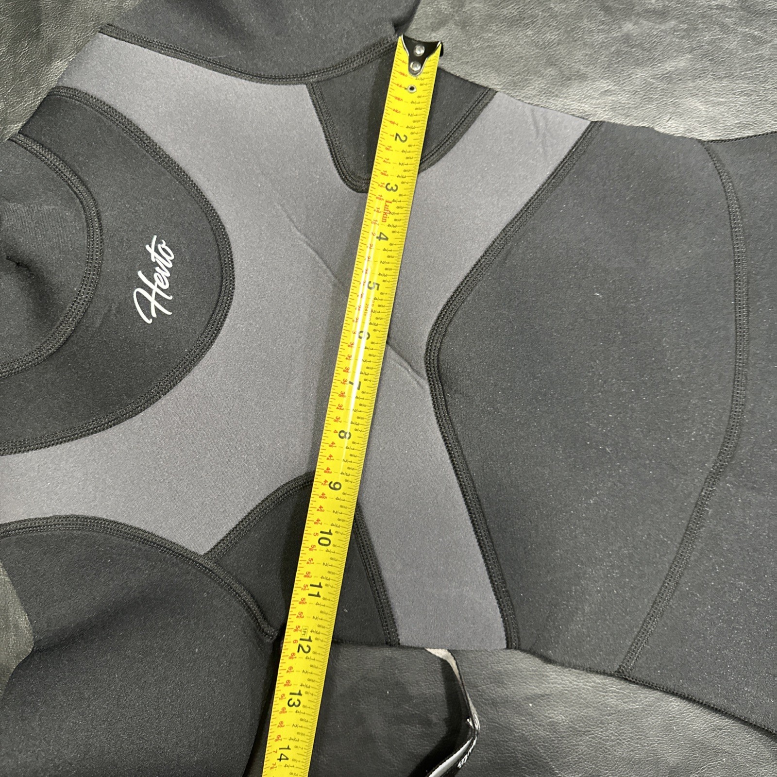 Hevto Full Body Wetsuit Youth Size 12 – 14 Kids Black Gray Water Sports 3.175 mm