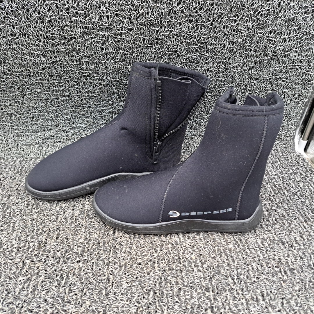 Deep See Black Zip Up Scuba Shoes Boots Men’s Size 9 Swimming Diving Sea