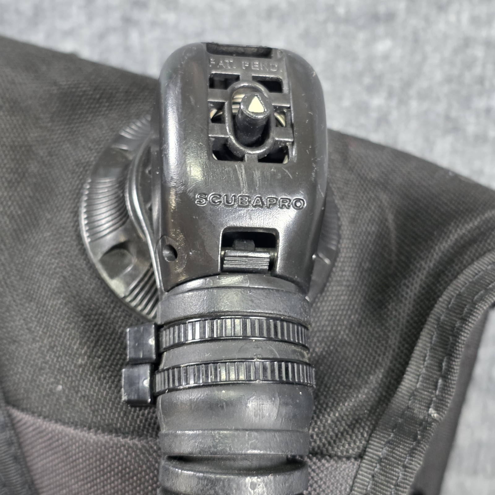 Lady Hawk Scuba Pro (BCD) Black And Grey