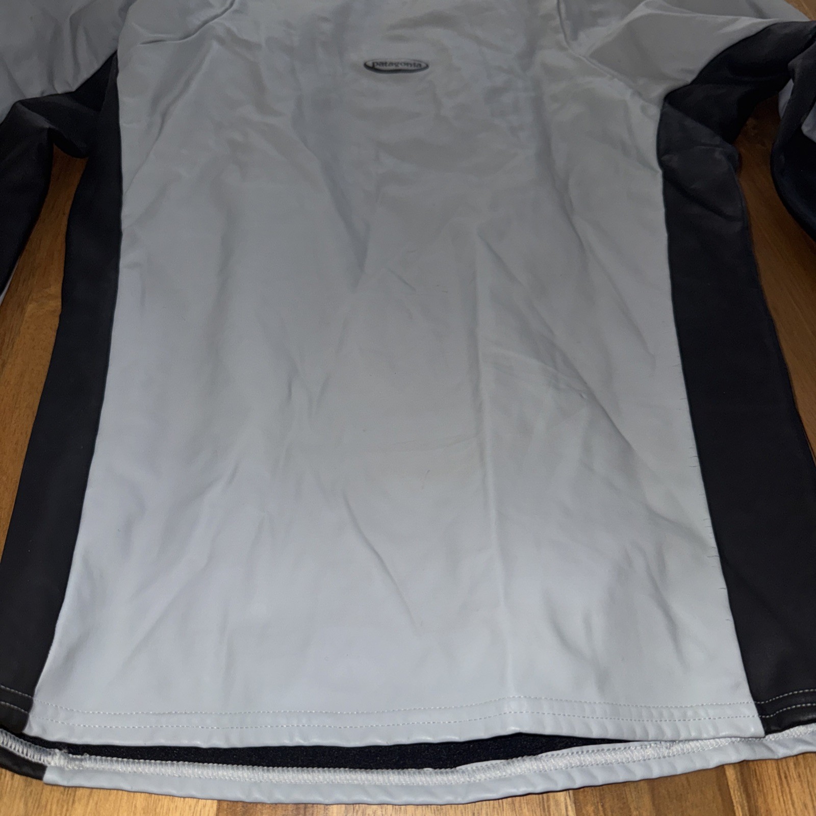 Vintage Patagonia Neoprene Fleece Lined Wetsuit Top Surf Jacket 1998 M USA