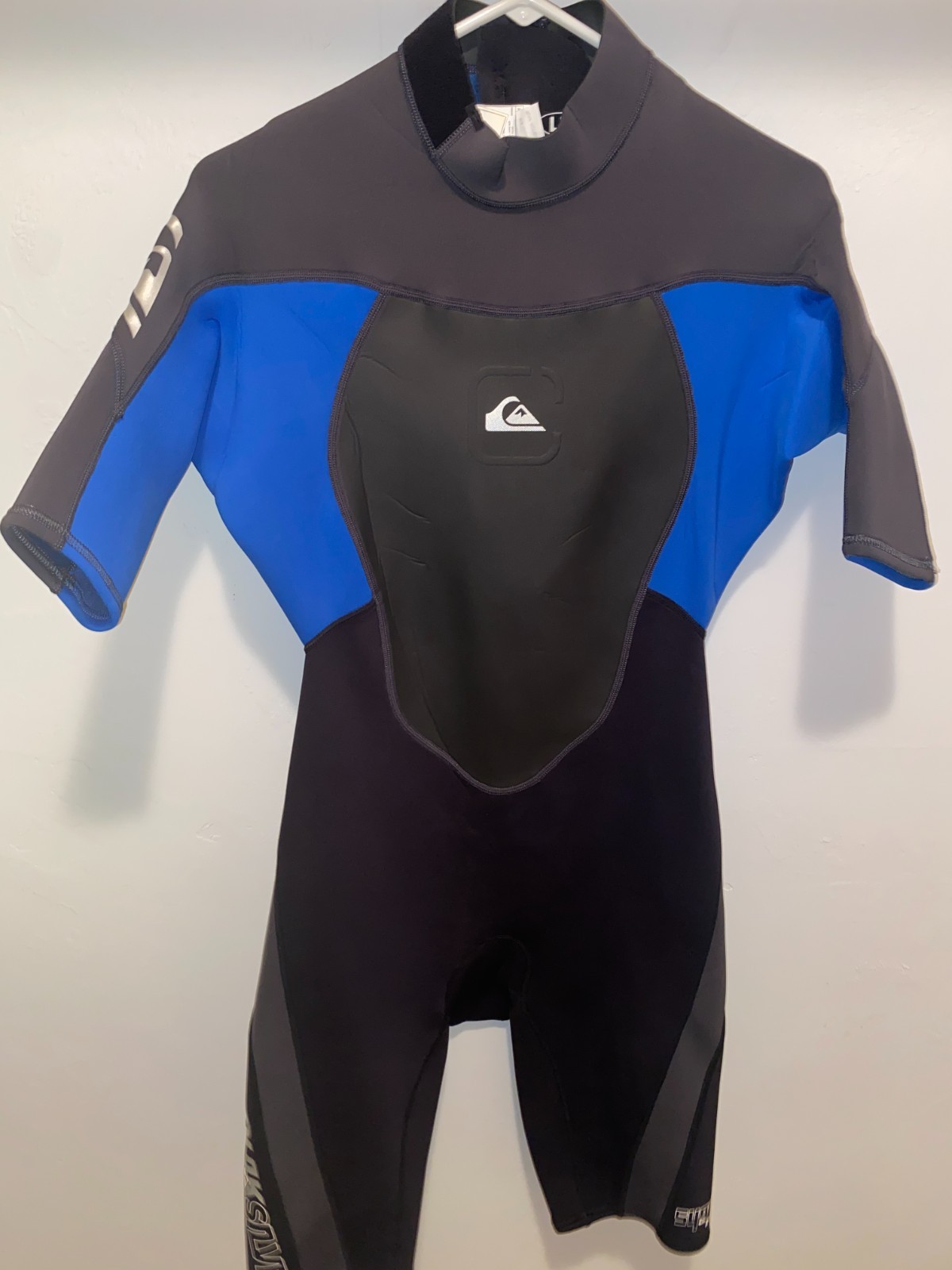 Quicksilver Syncro Series 2.2 mm Shorty Wetsuit Mens sz L Tall Black Gray Blue